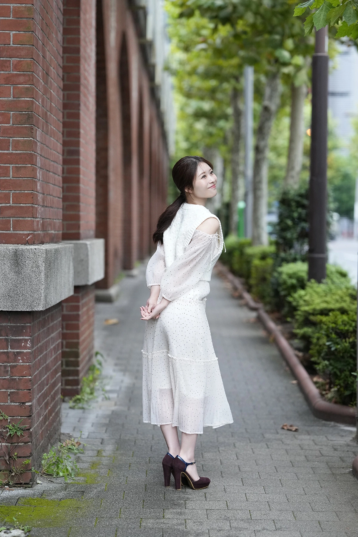 Chiyori Nakanishi 中西智代梨 – 写真集 「ちより日和」 Another Edition - P4