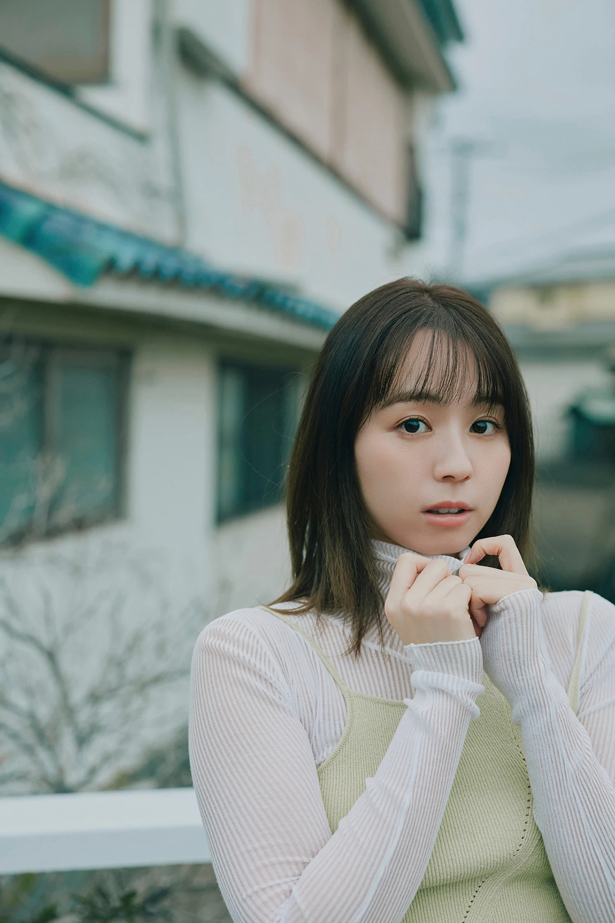 Rina Koike 小池里奈 – FLASHデジタル写真集 「永遠なんていらない」 - P4