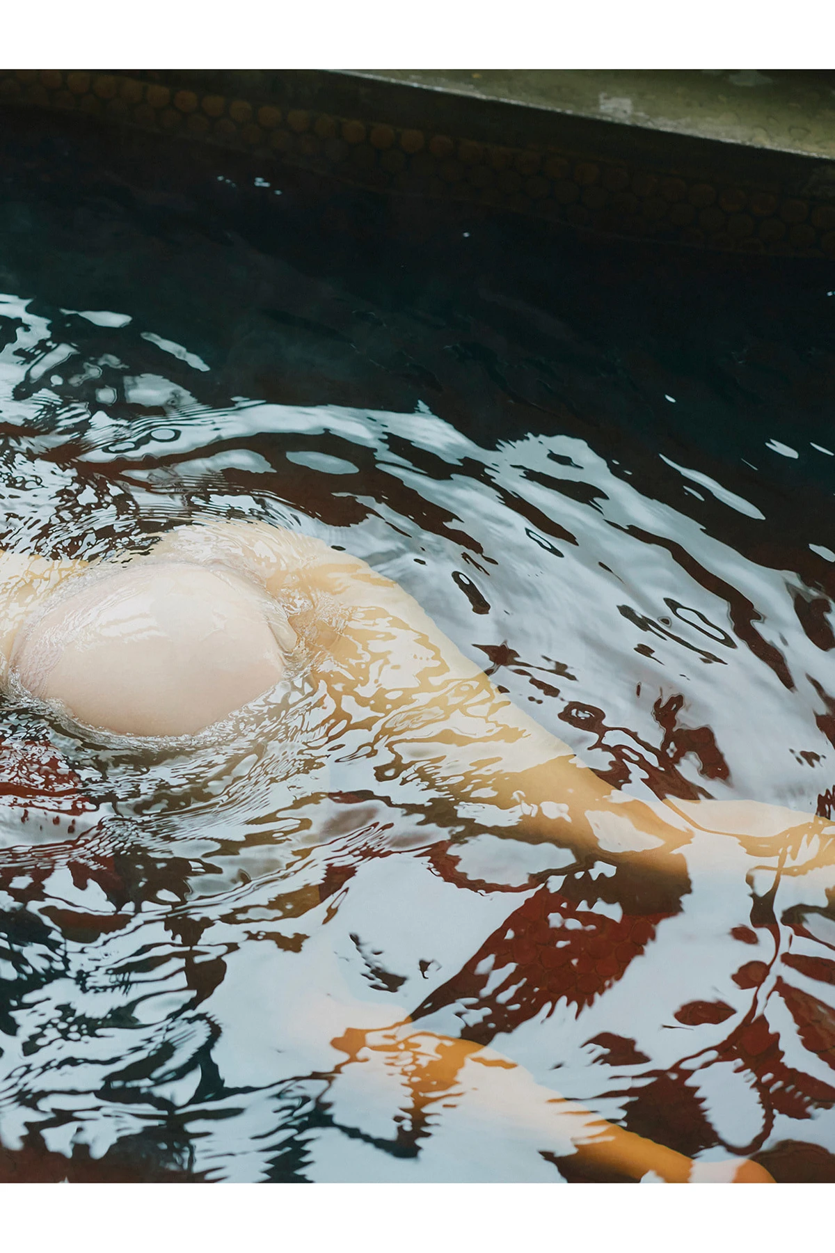 Rina Koike 小池里奈 – FLASHデジタル写真集 「永遠なんていらない」 - P69