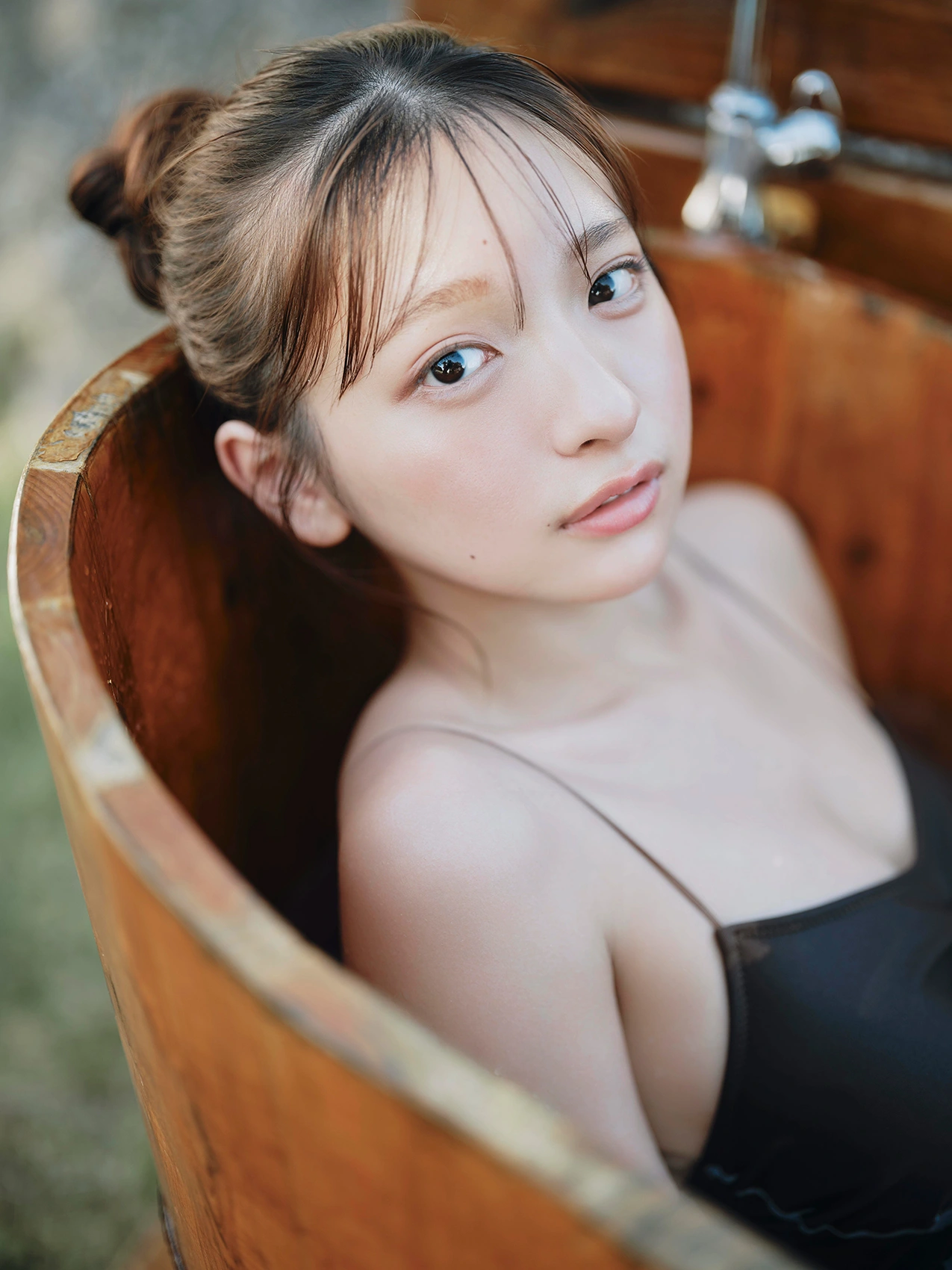 Runa Ichinose 一ノ瀬瑠菜 – DMM限定版 ヤングチャンピオンデジグラ 「新しい風。」 - P67