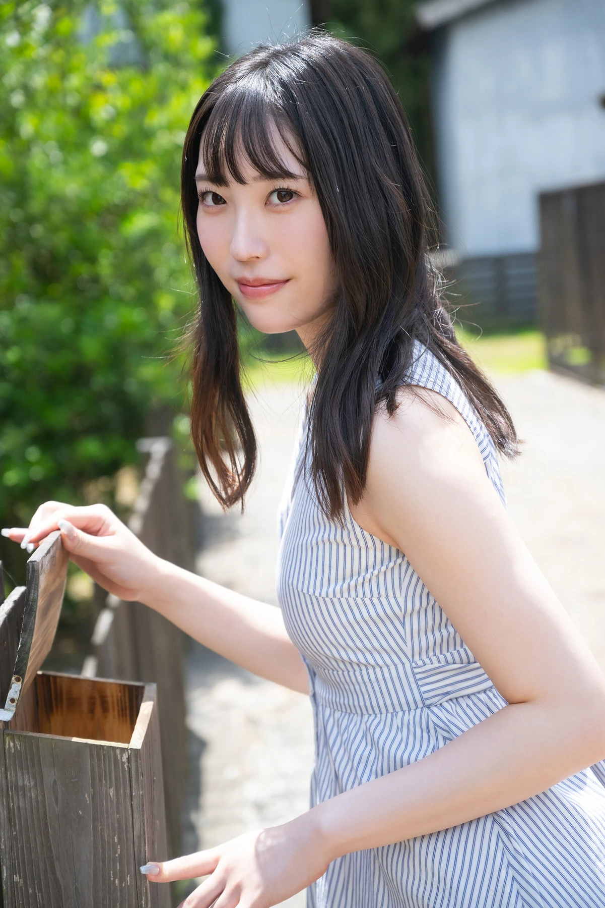 Shizuha Takimoto 瀧本雫葉 – FANZA限定特別カット付き 雫まとう葦（あし） - P3
