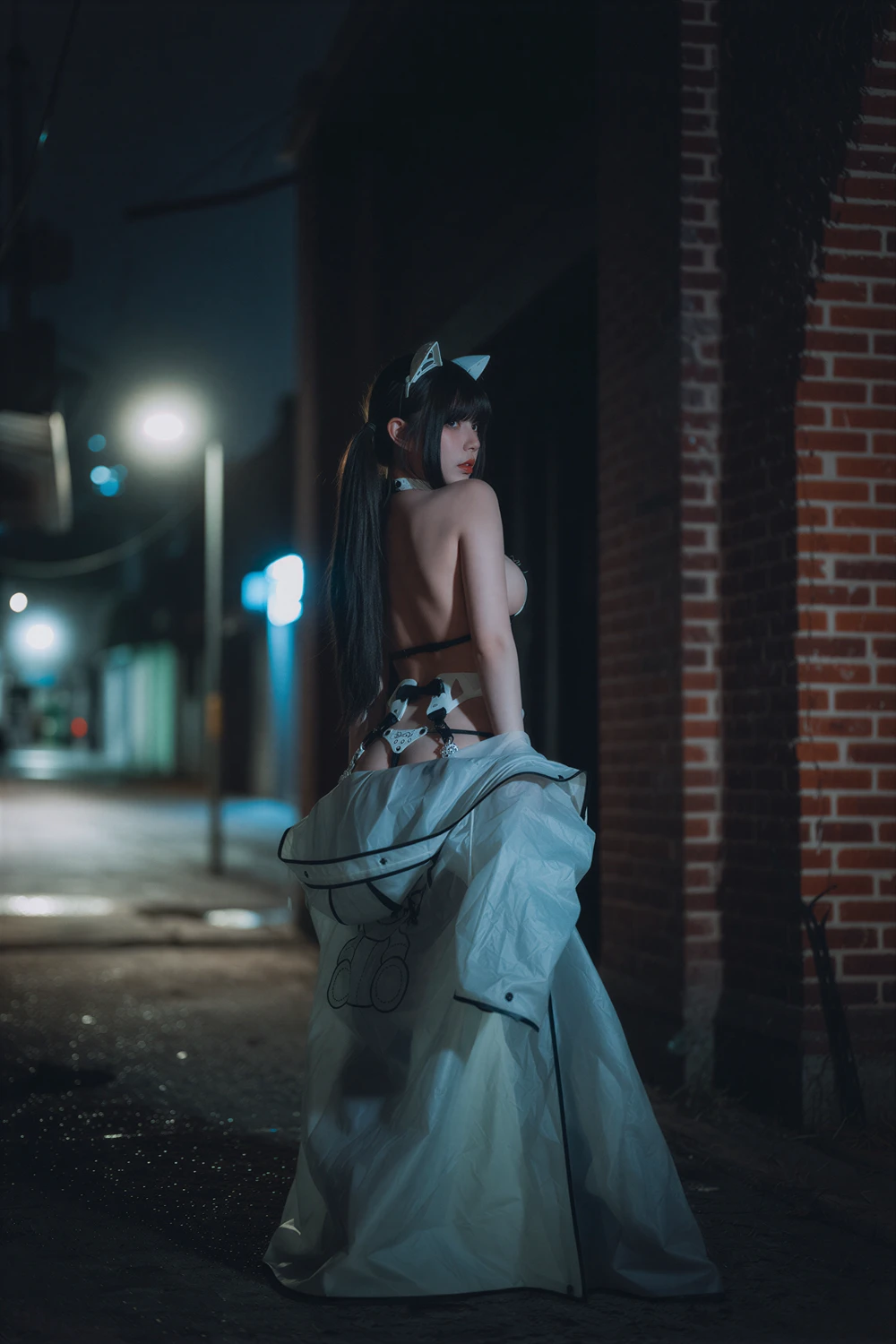 Yudi 유디 – DJAWA 「Nightcrawler Cybercat」 - P14