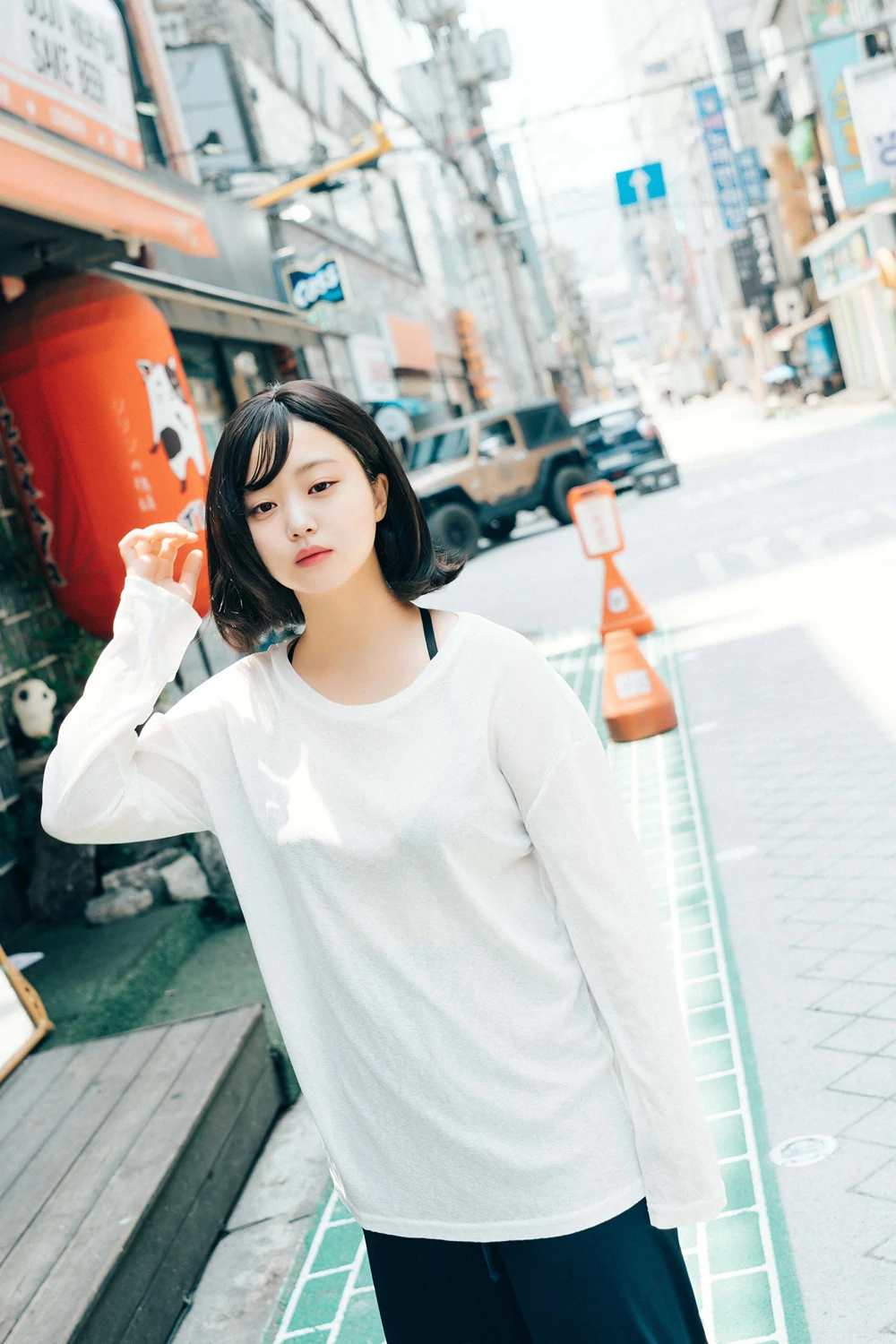 EunWoo 은우 – Haivia Photobook 「Video Room」 - P4