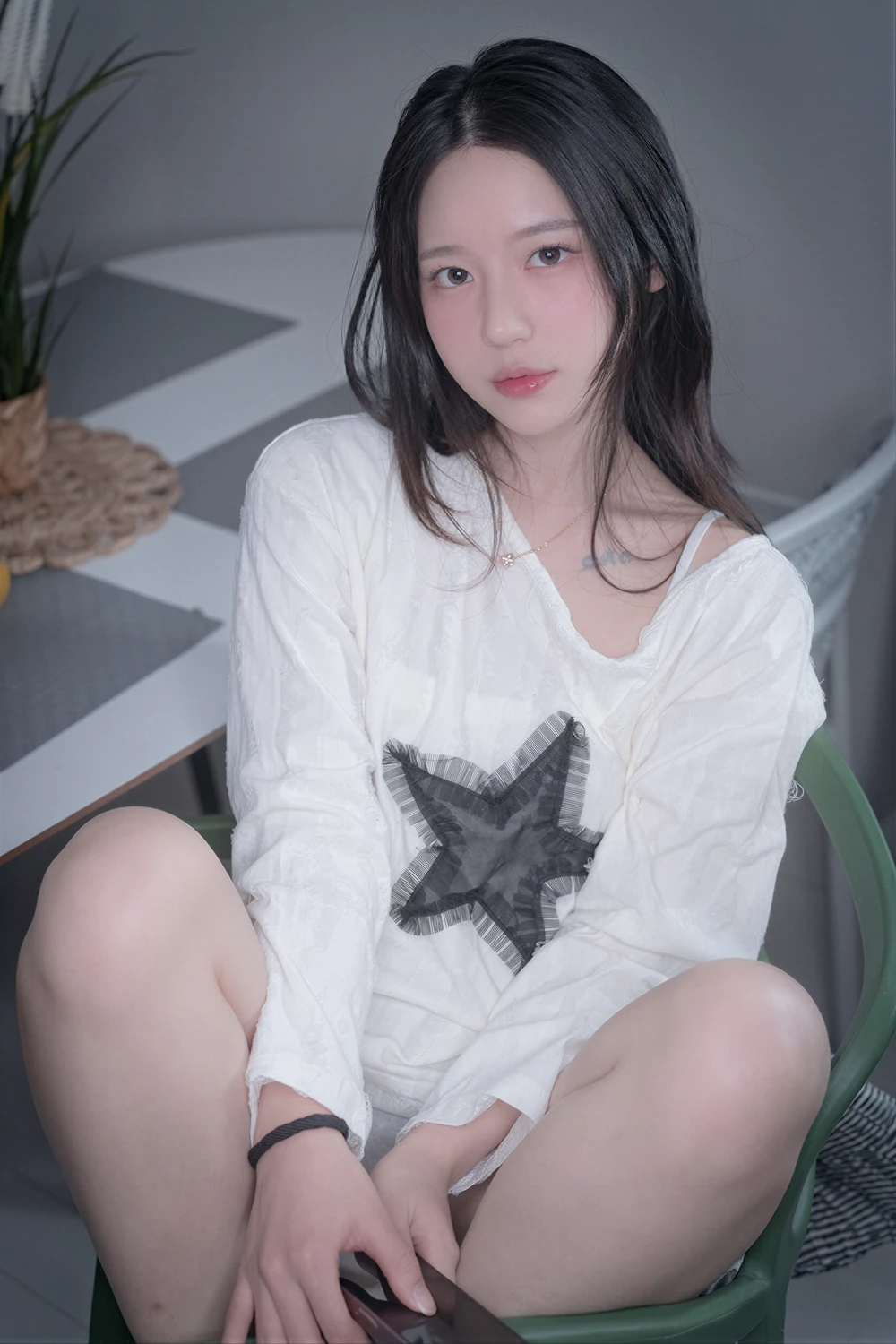Yeha 예하 – X-LEVEL Vol.81 「Bitch Sister」 - P5