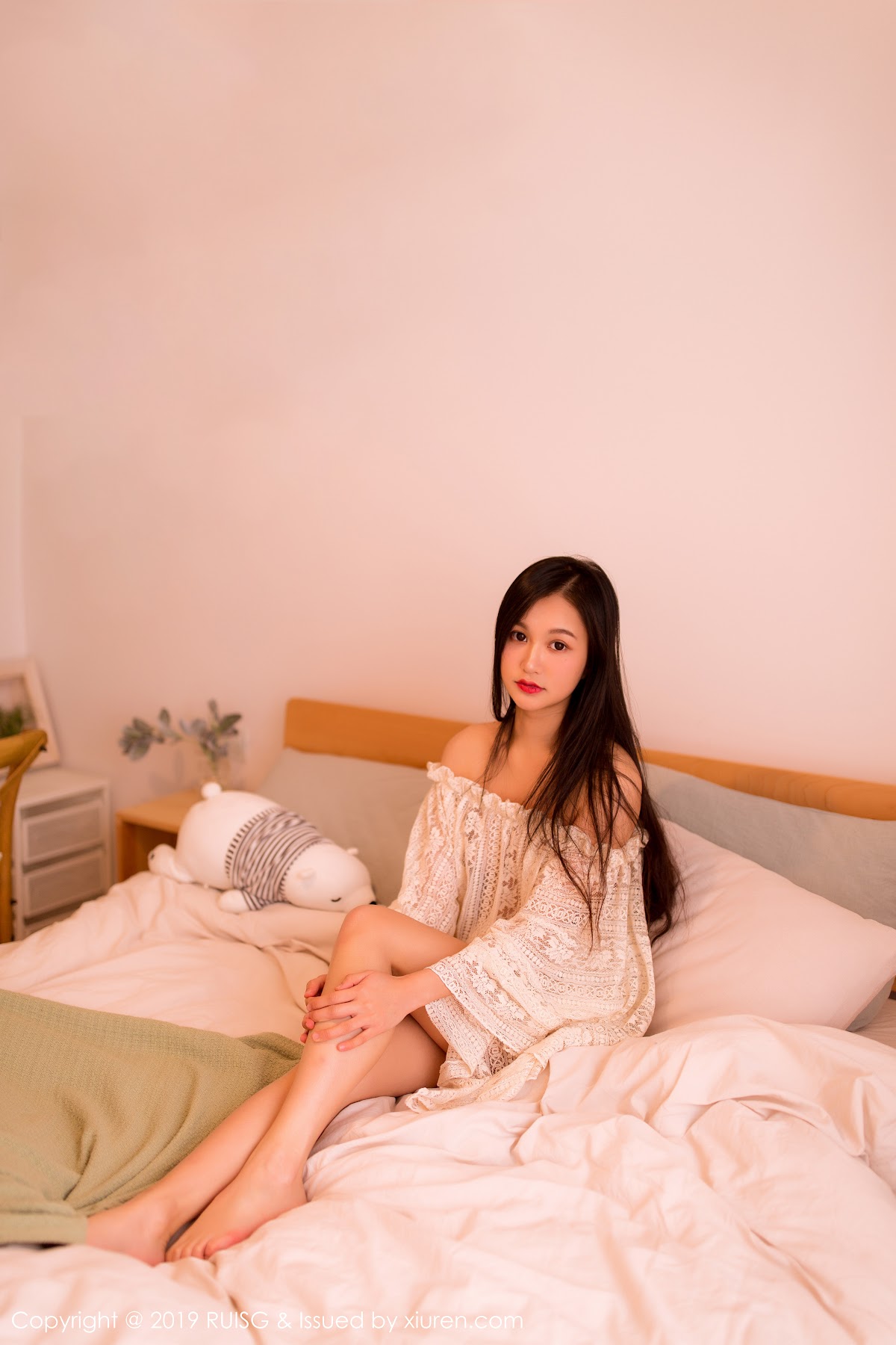 RuiSG Vol.066 深紫Julie - P13