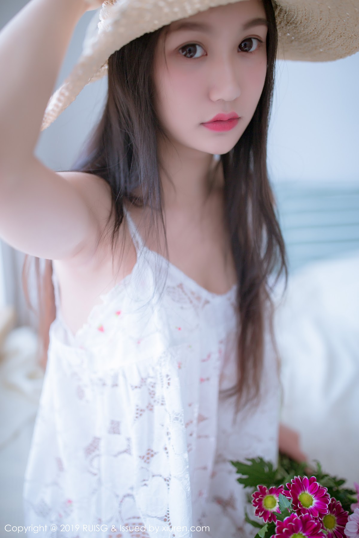 RuiSG Vol.068 深紫Julie - P14