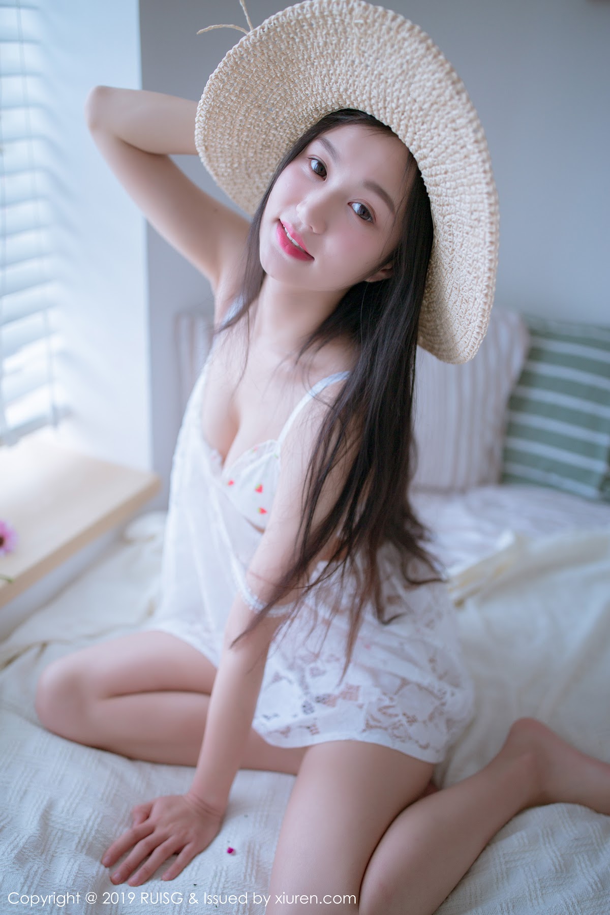 RuiSG Vol.068 深紫Julie - P23