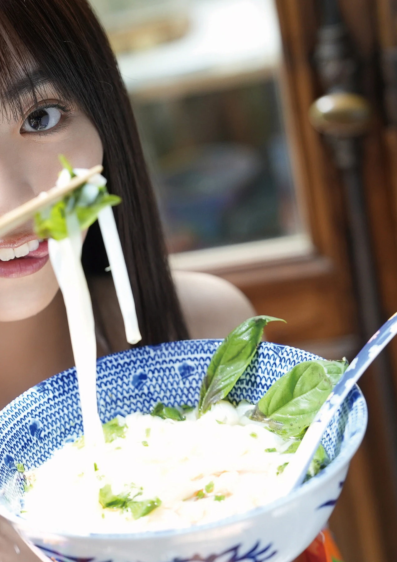Runa Toyoda 豊田ルナ – BOMBデジタル写真集 『恋の続き』 - P5