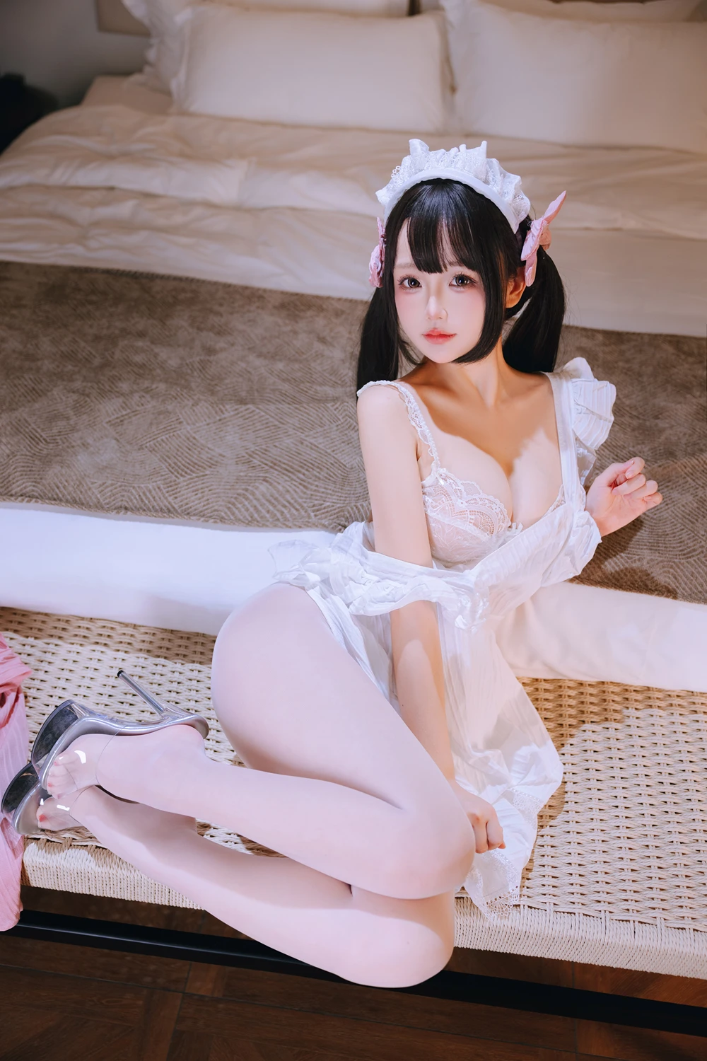 Cosplay Rinaijiao日奈娇 – 见习女仆 - P43