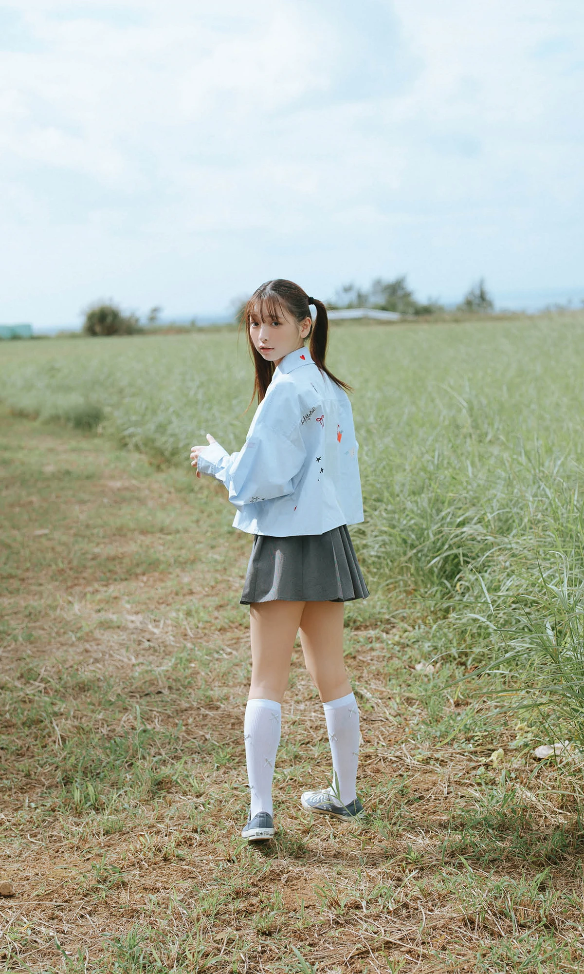 Runa Ichinose 一ノ瀬瑠菜 – 週プレ Photo Book 「新しい扉」 - P60