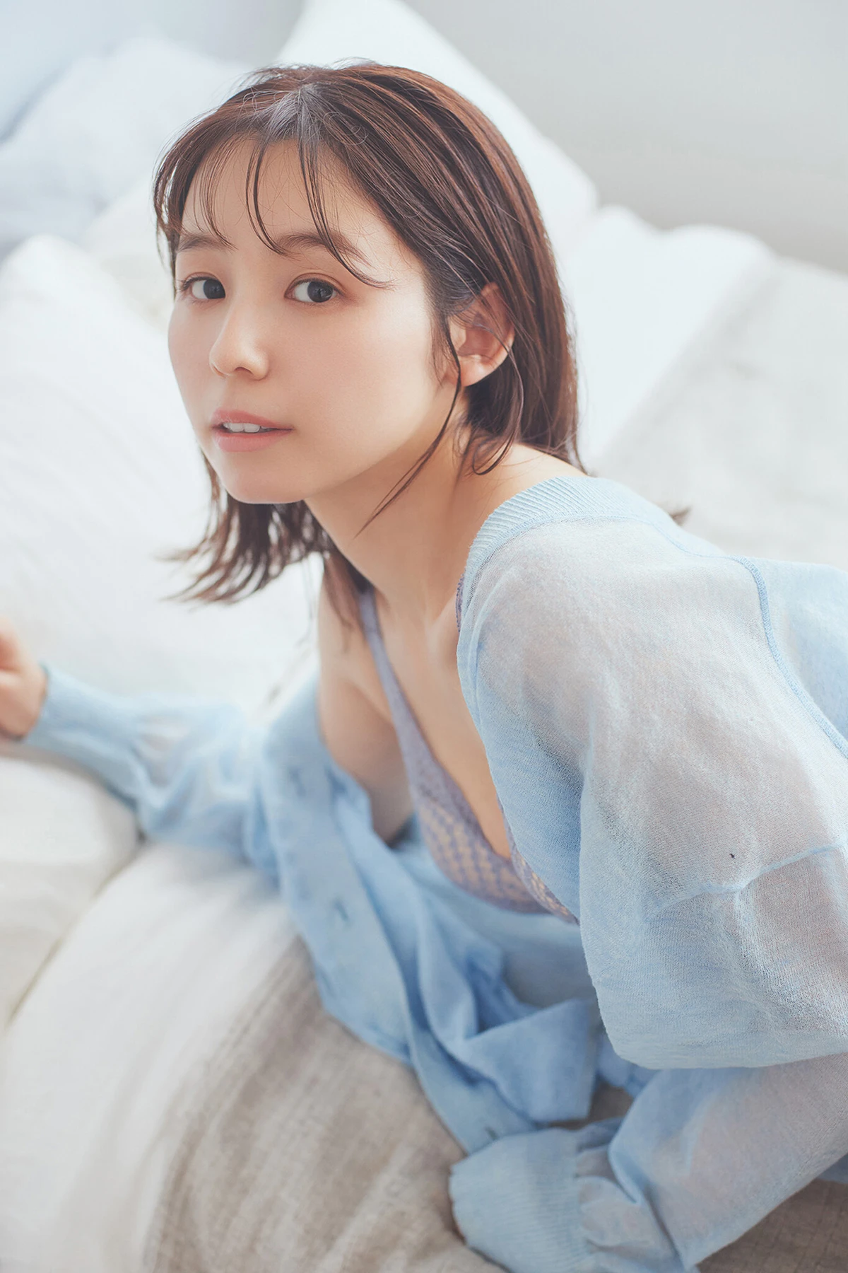 Rina Koike 小池里奈 – ヤングチャンピオンデジグラ 「道しるべ」 - P35