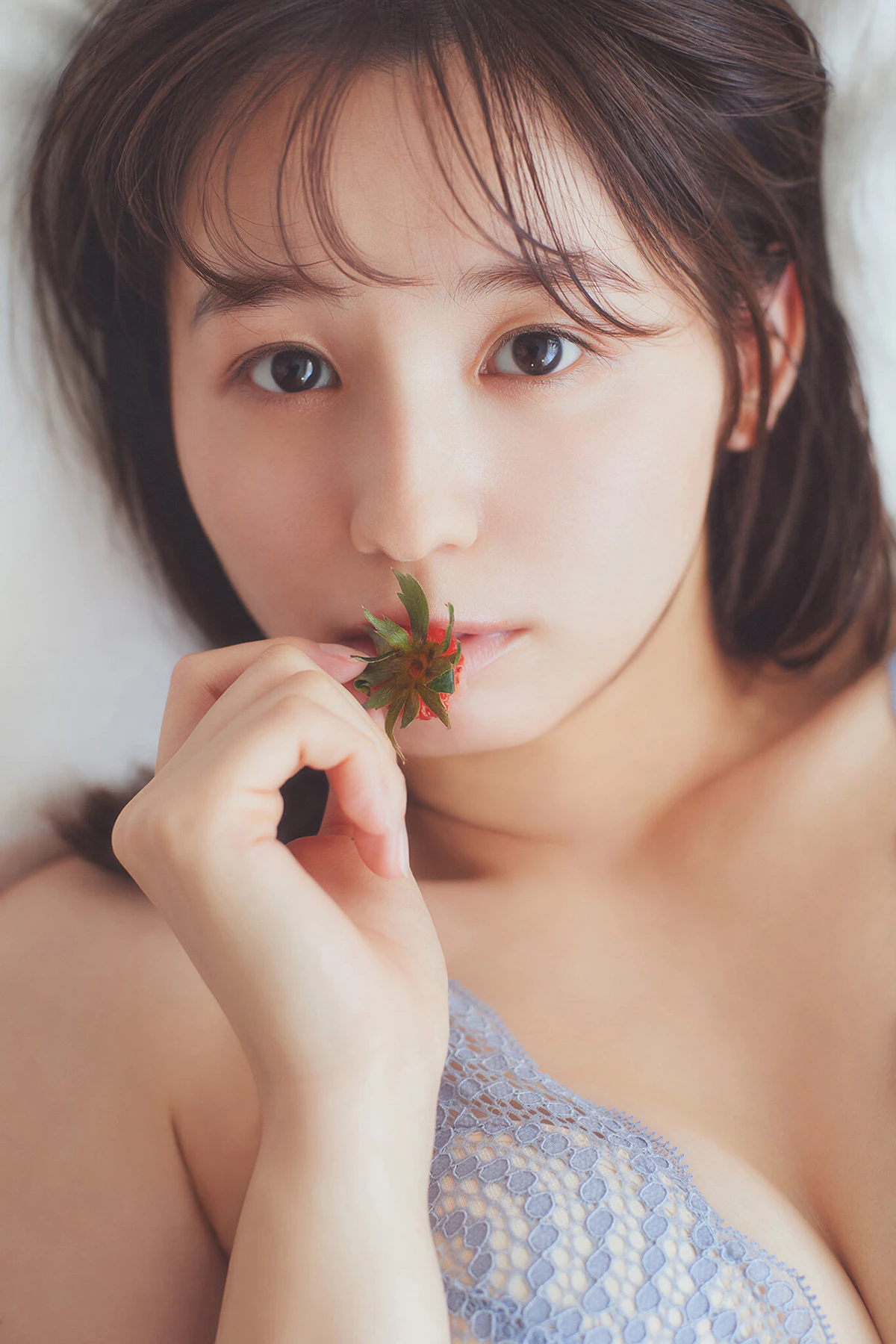 Rina Koike 小池里奈 – ヤングチャンピオンデジグラ 「道しるべ」 - P56