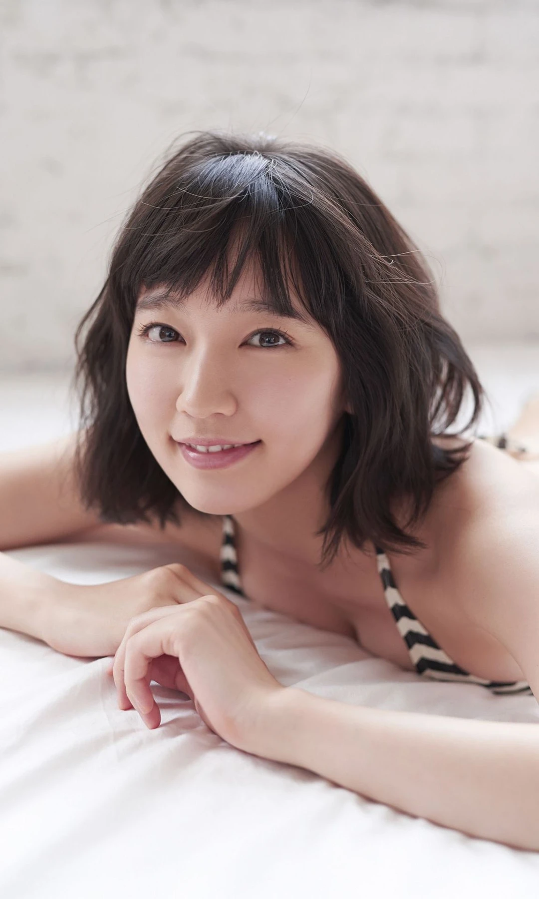 Riho Yoshioka 吉岡里帆 – デジタル週プレ写真集 「西へ」 - P49