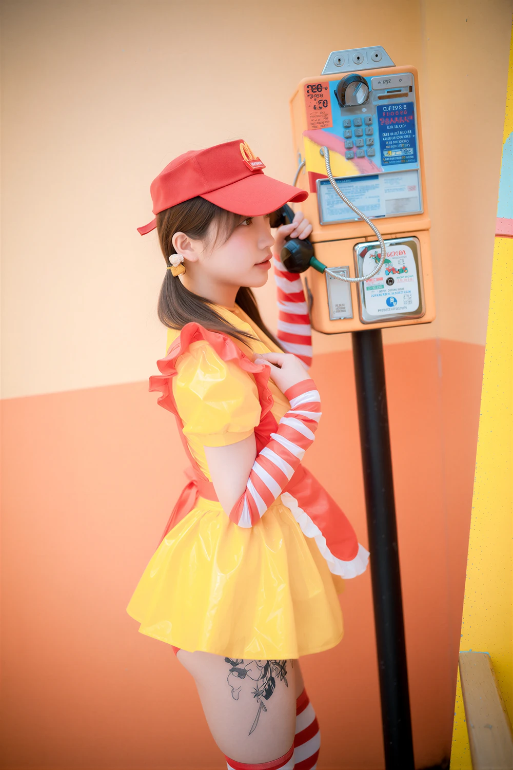 Son Yeeun 손예은 – DJAWA 「McDonald’s Girl」 - P26