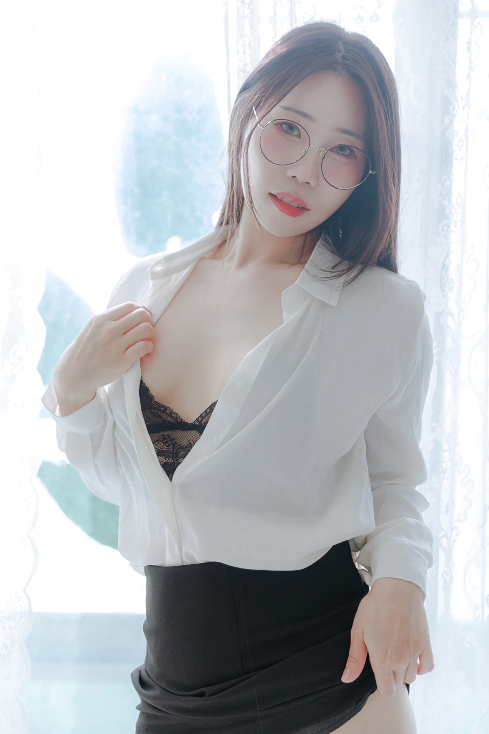 EUN 은 – Porrinn 「Office Girl」 - P10