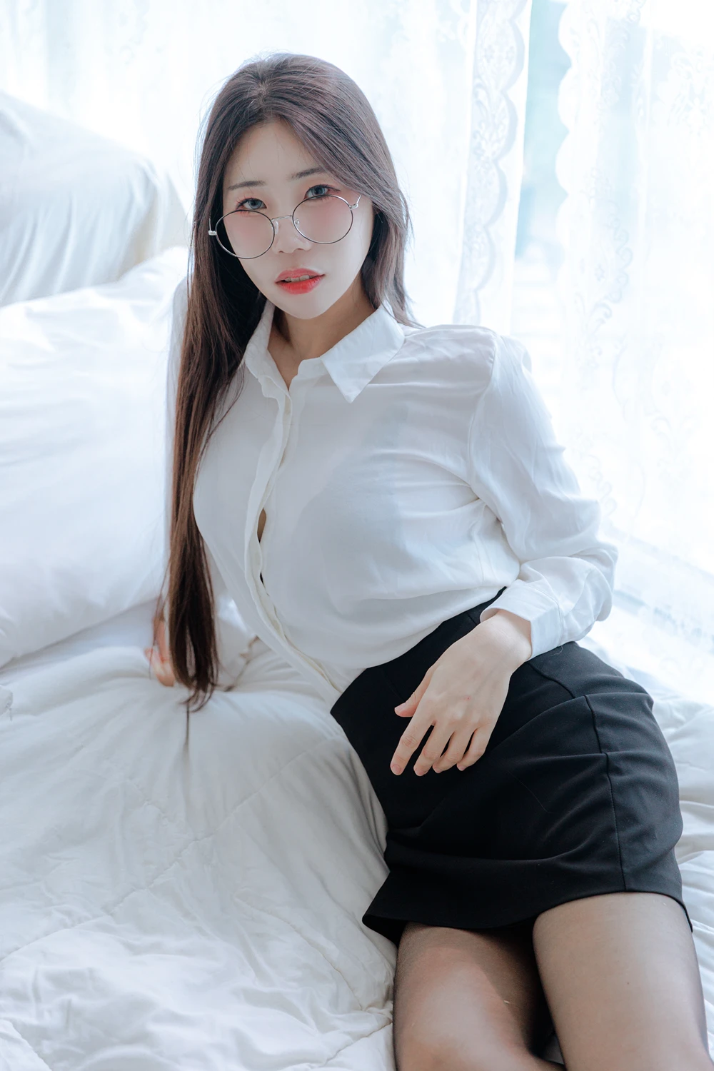 EUN 은 – Porrinn 「Office Girl」 - P2