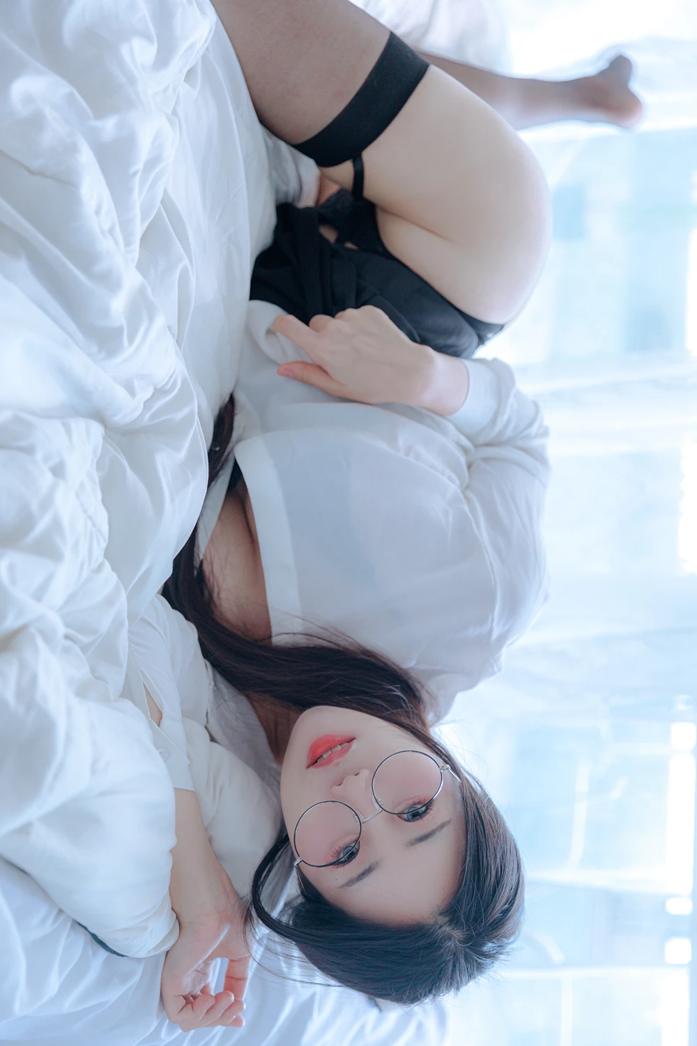 EUN 은 – Porrinn 「Office Girl」 - P34