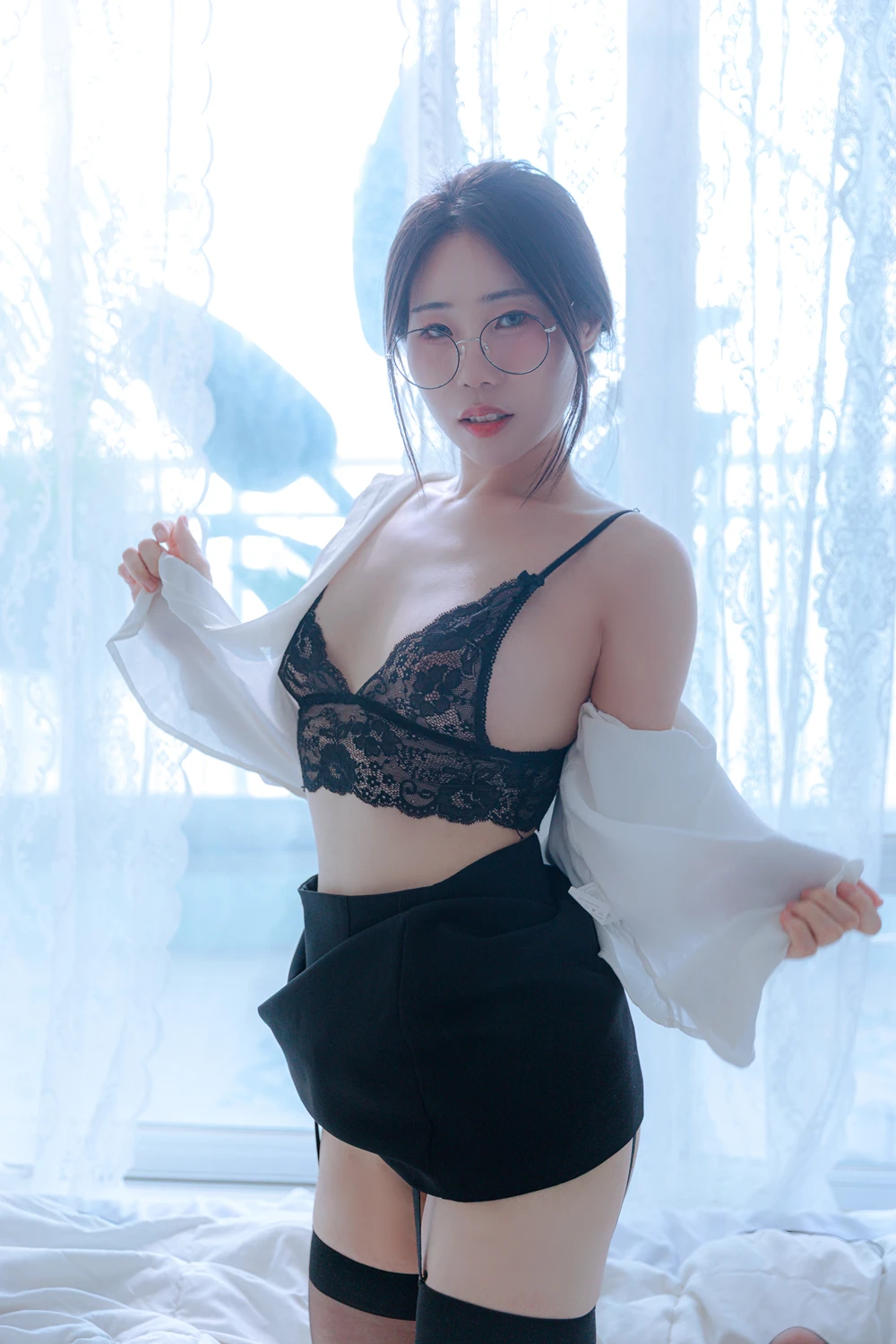 EUN 은 – Porrinn 「Office Girl」 - P45