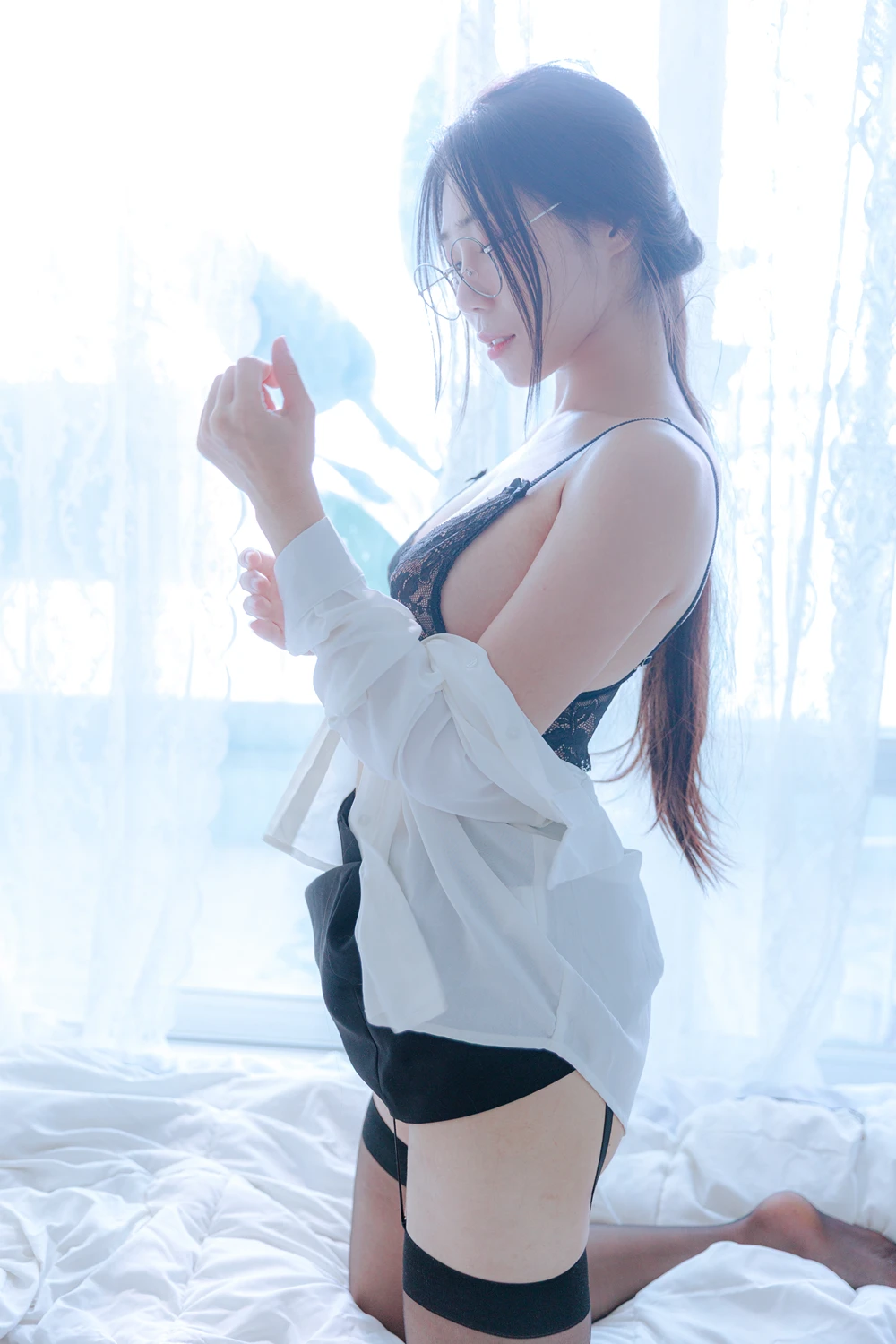 EUN 은 – Porrinn 「Office Girl」 - P46