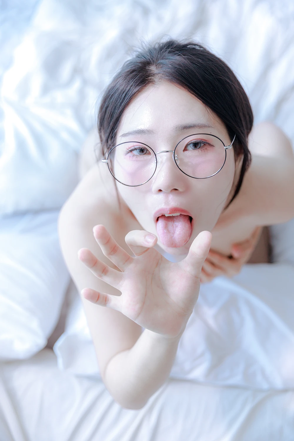 EUN 은 – Porrinn 「Office Girl」 - P54