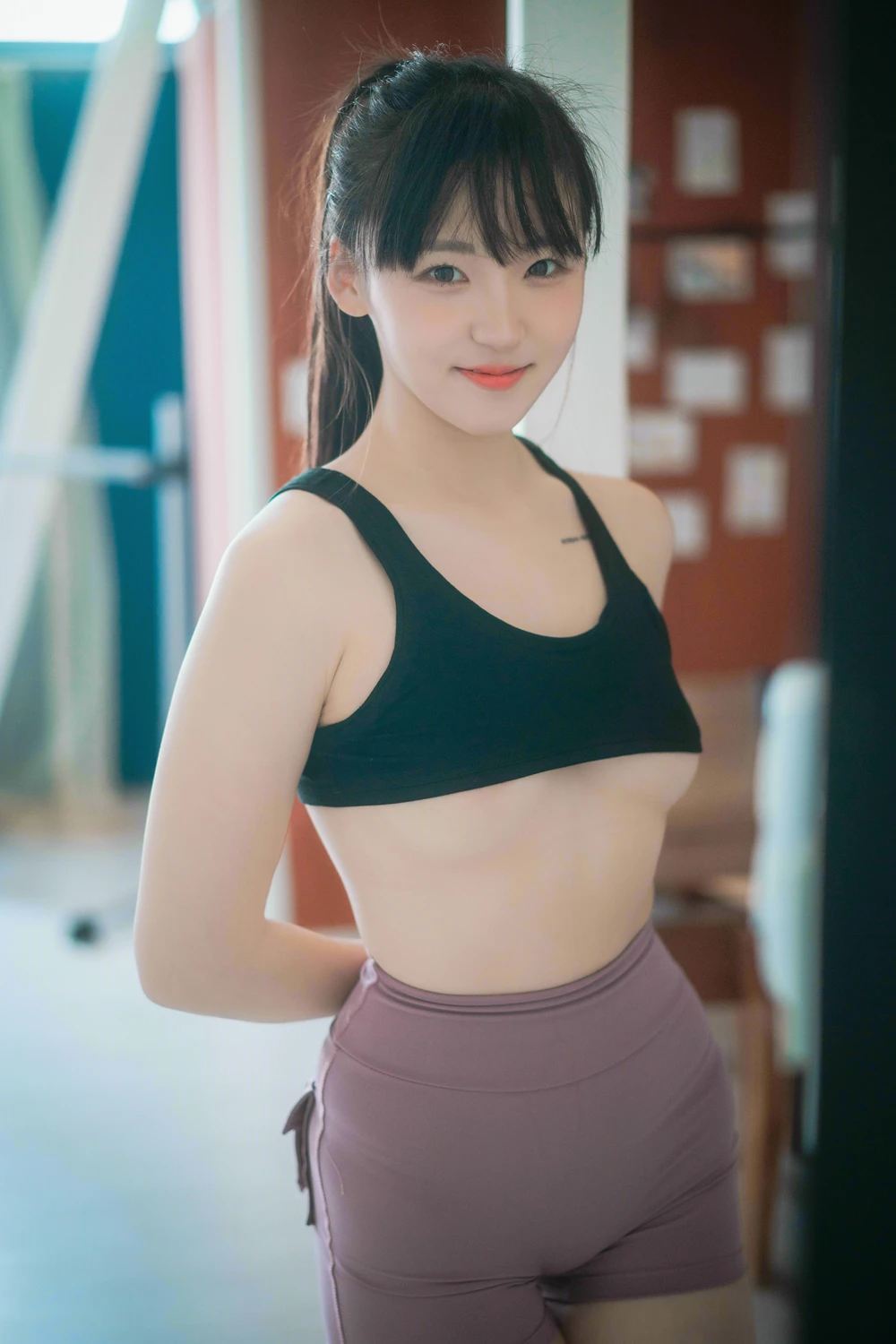 Hendoong 혠둥이 – DJAWA 「Loose and Tight – Relief and Relax」 - P2