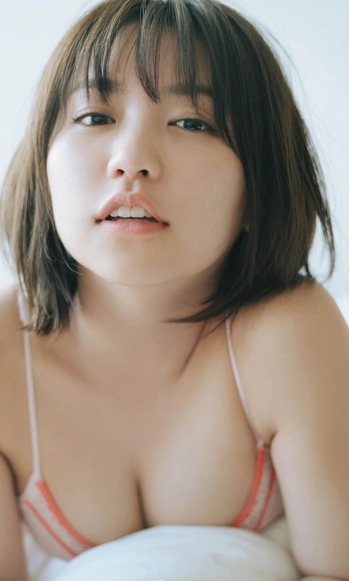 Yuno Ohara 大原優乃 – 写真集 「永遠」 - P107