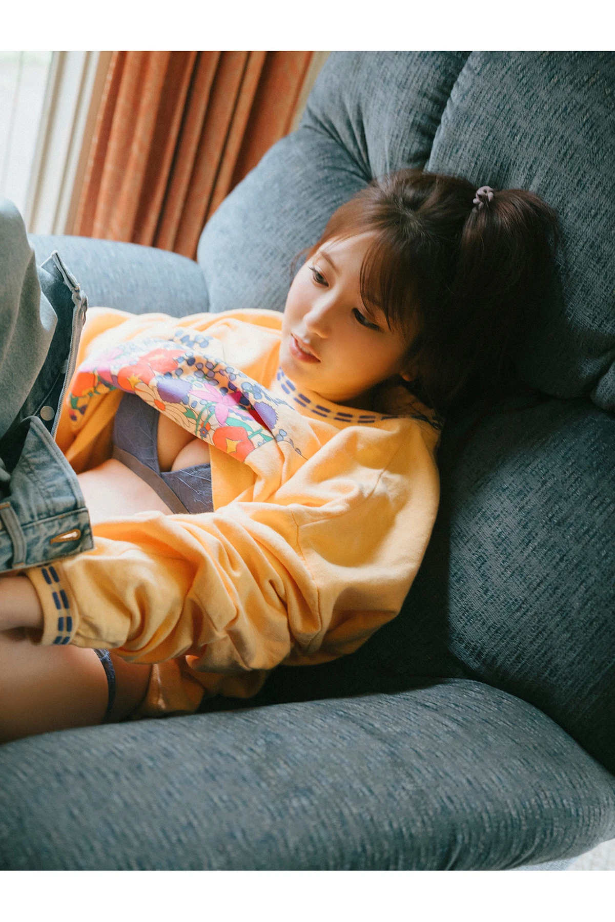 Aika Sawaguchi 沢口愛華 – FLASHデジタル写真集 「Innocent White」 - P23
