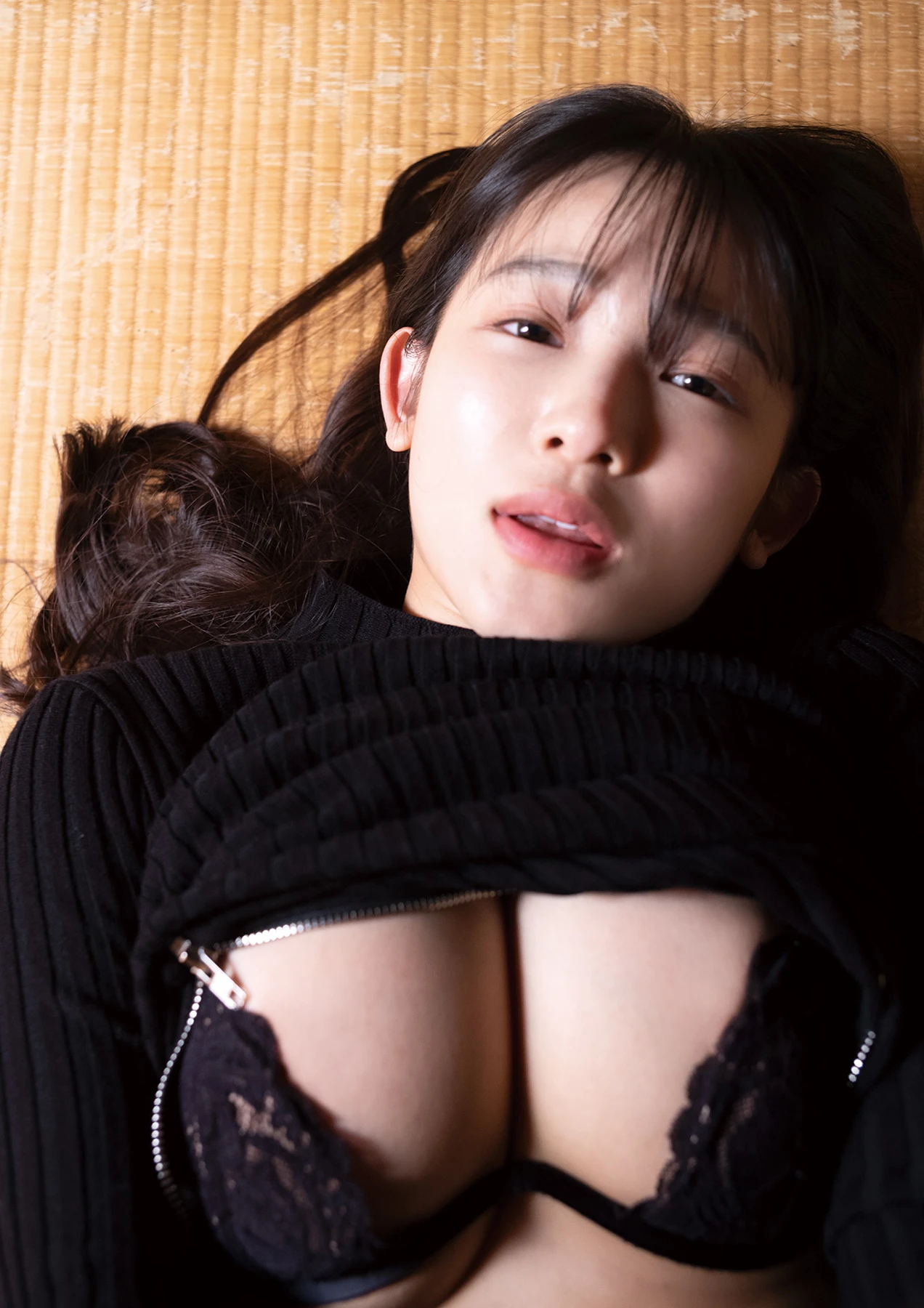 Jun Amaki 天木じゅん – 写真集 「生」 - P44