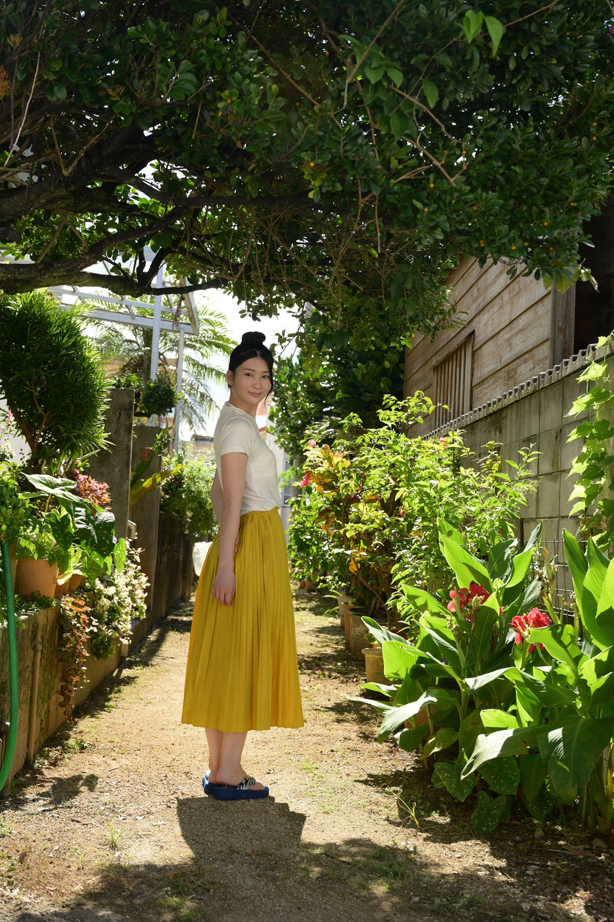 Suzu Honjo 本庄鈴 – FRIDAYデジタル写真集 「女神降凜 vol.2」 未公開100カット超完全版 - P104