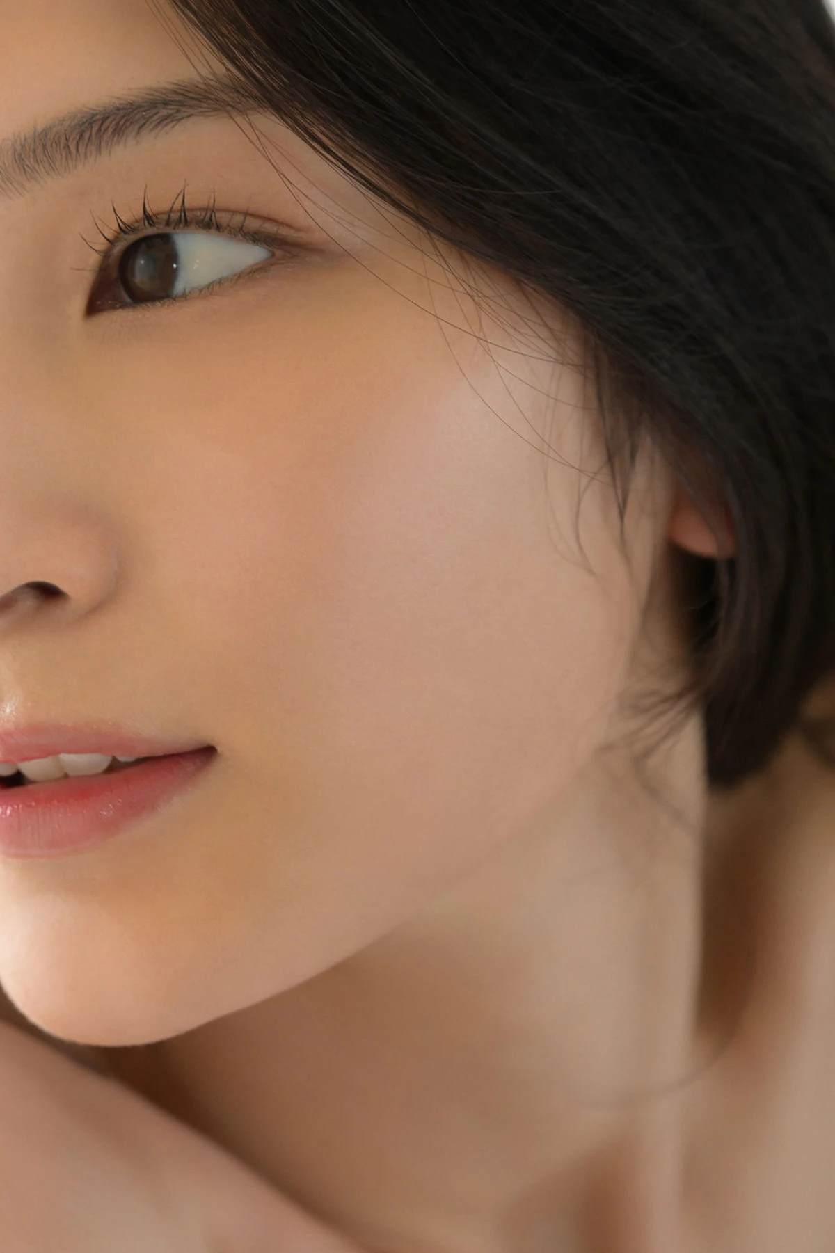 Suzu Honjo 本庄鈴 – FRIDAYデジタル写真集 「女神降凜 vol.2」 未公開100カット超完全版 - P40