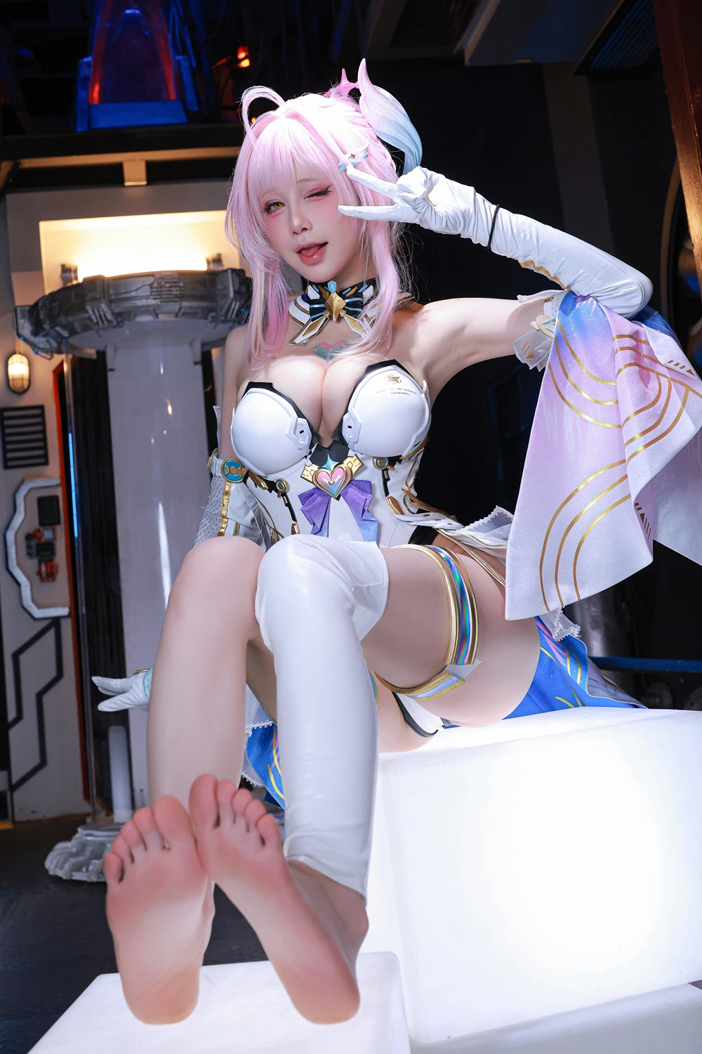 Cosplay 水淼Aqua – 鸣潮 爱弥斯 - P18