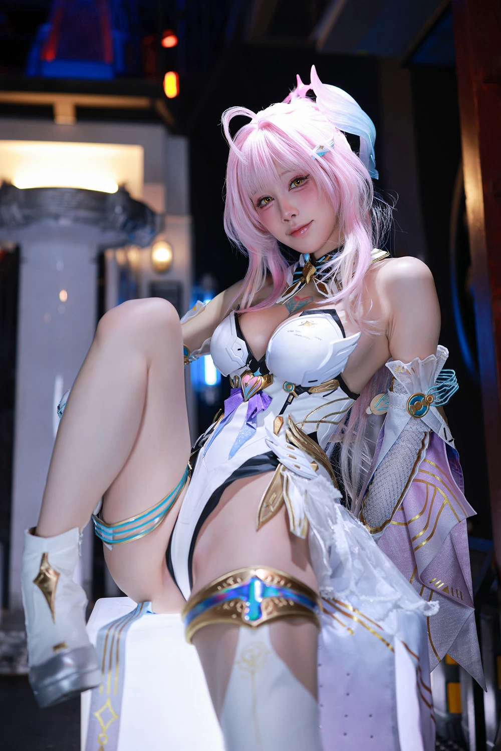 Cosplay 水淼Aqua – 鸣潮 爱弥斯 - P8