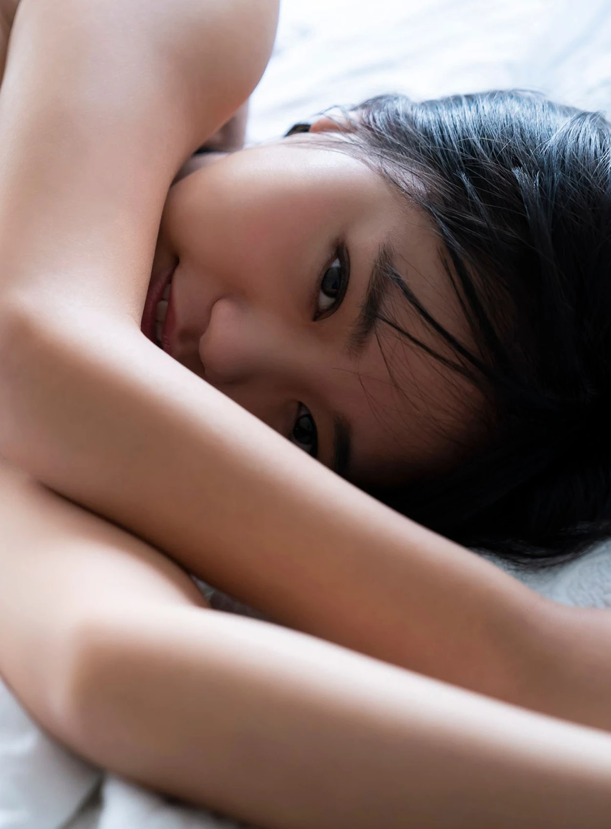 Yuno Ohara 大原優乃 – 写真集 「はる、はれた」 - P33