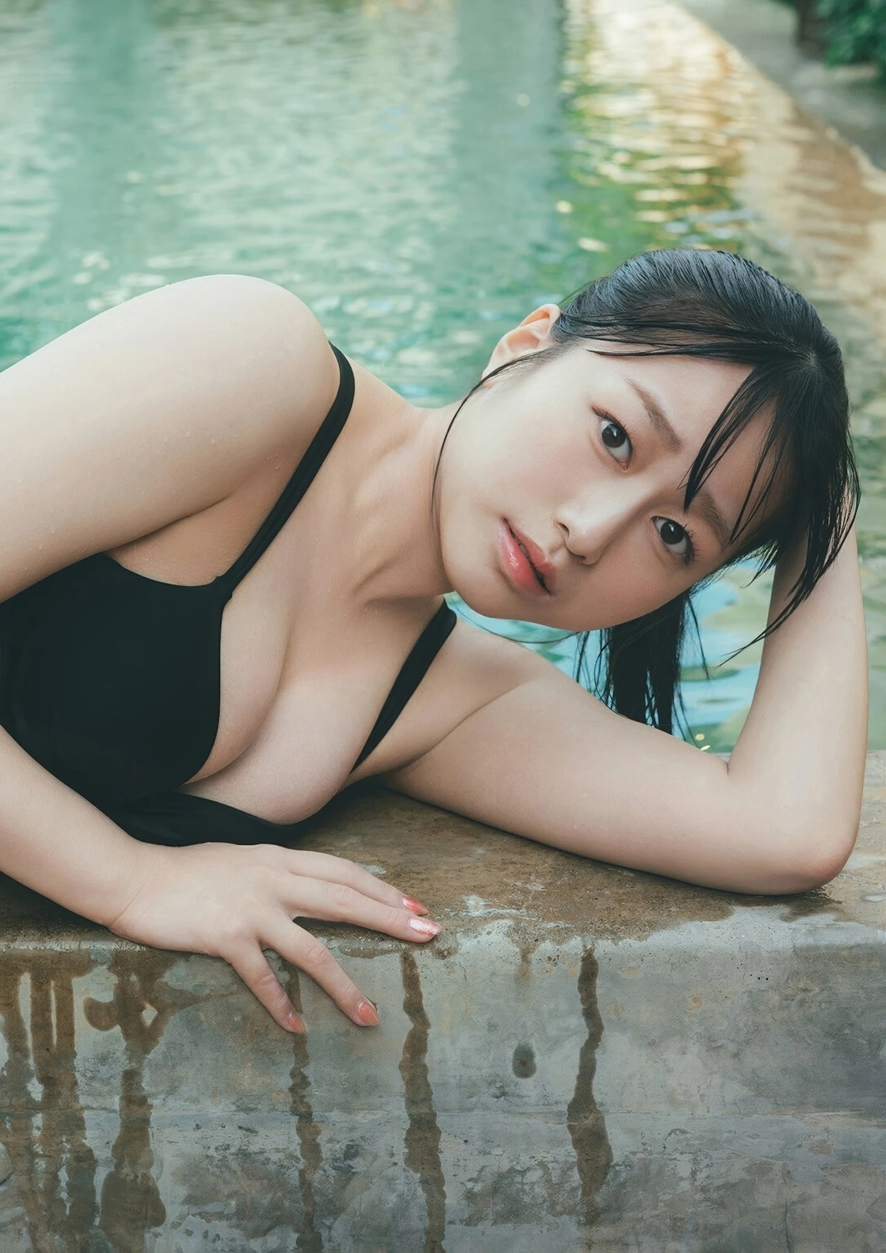 Coco Hayashi 林鼓子 – 1st写真集 「coco」 - P138