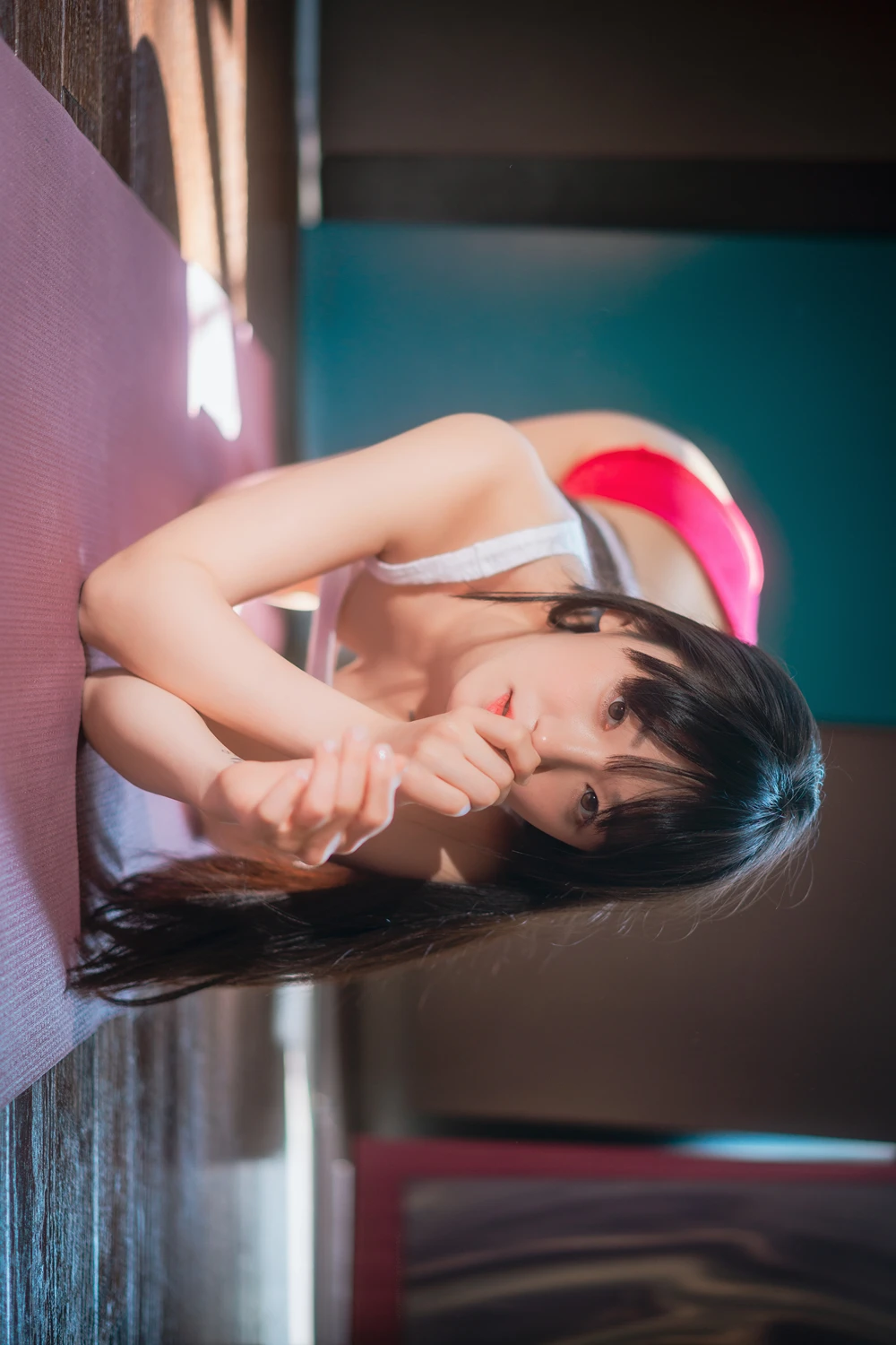 Hendoong 혠둥이 : DJAWA Vol.02 「Loose and Tight – Relief and Relax」 - P10
