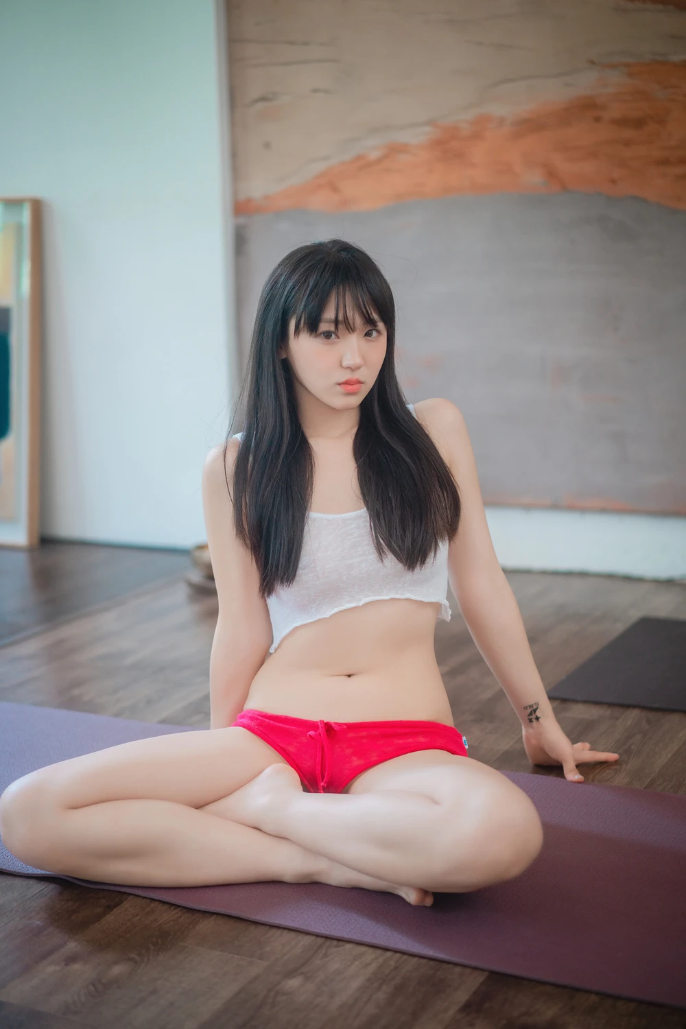 Hendoong 혠둥이 : DJAWA Vol.02 「Loose and Tight – Relief and Relax」 - P2