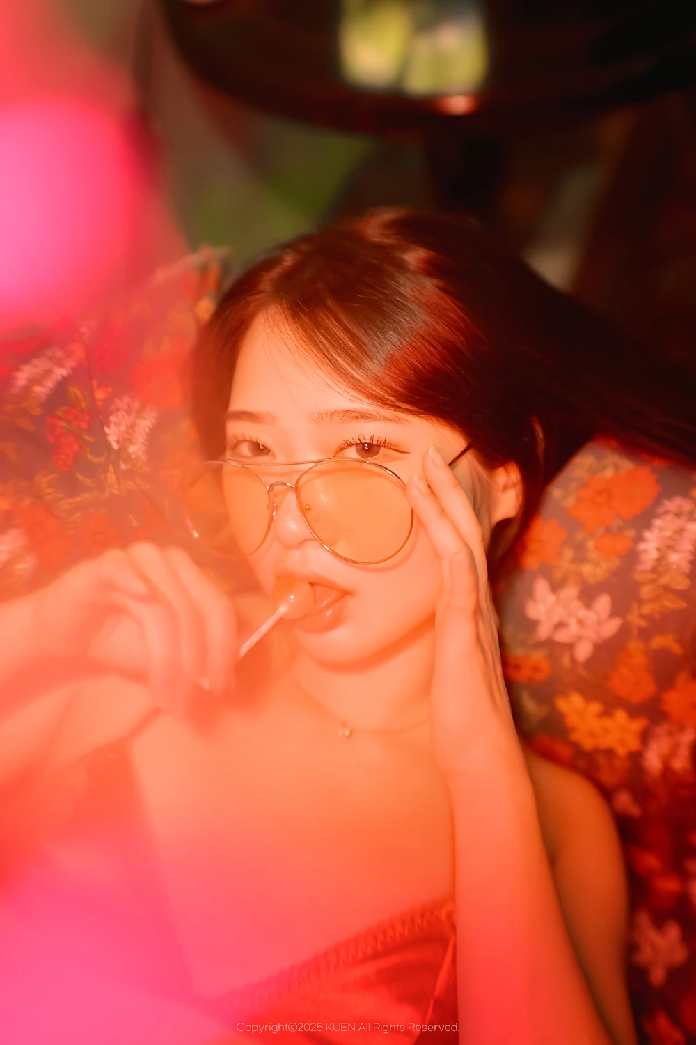 Miho 미호 – KUEN Photobook 「Naked Killer」 - P129