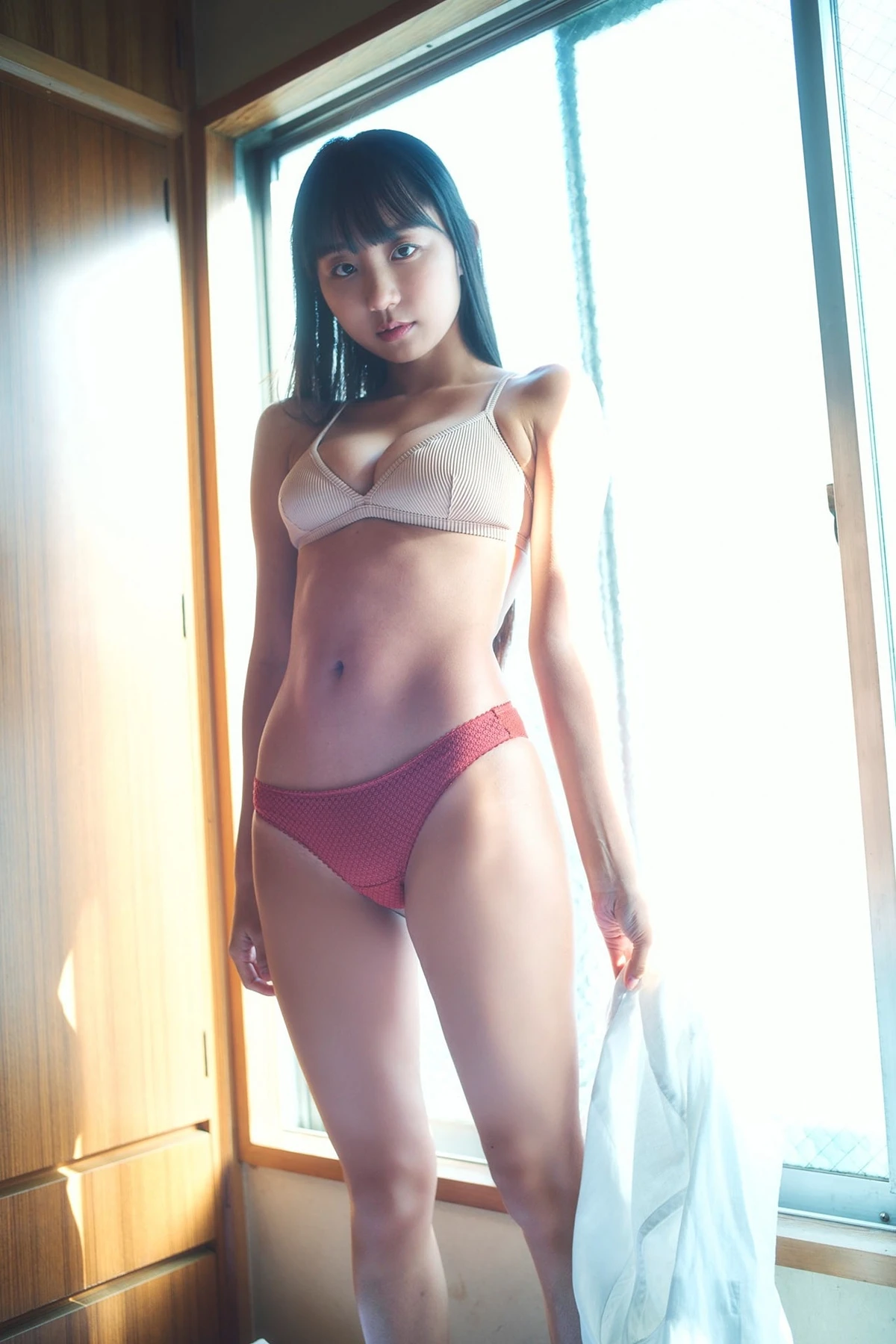Eunji Pyo 표은지 – SPA！デジタル写真集 「着せ替えおねぇさん」 - P27