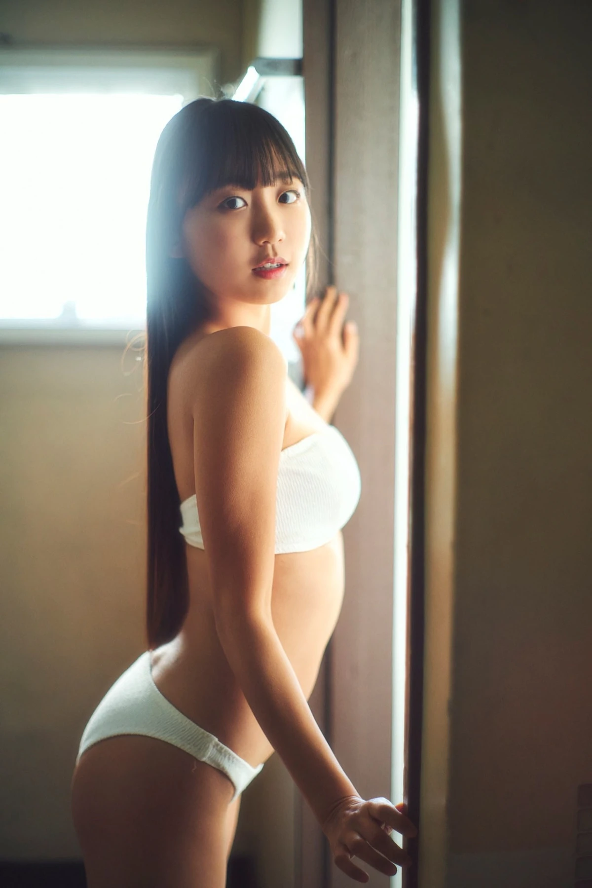Eunji Pyo 표은지 – SPA！デジタル写真集 「着せ替えおねぇさん」 - P38