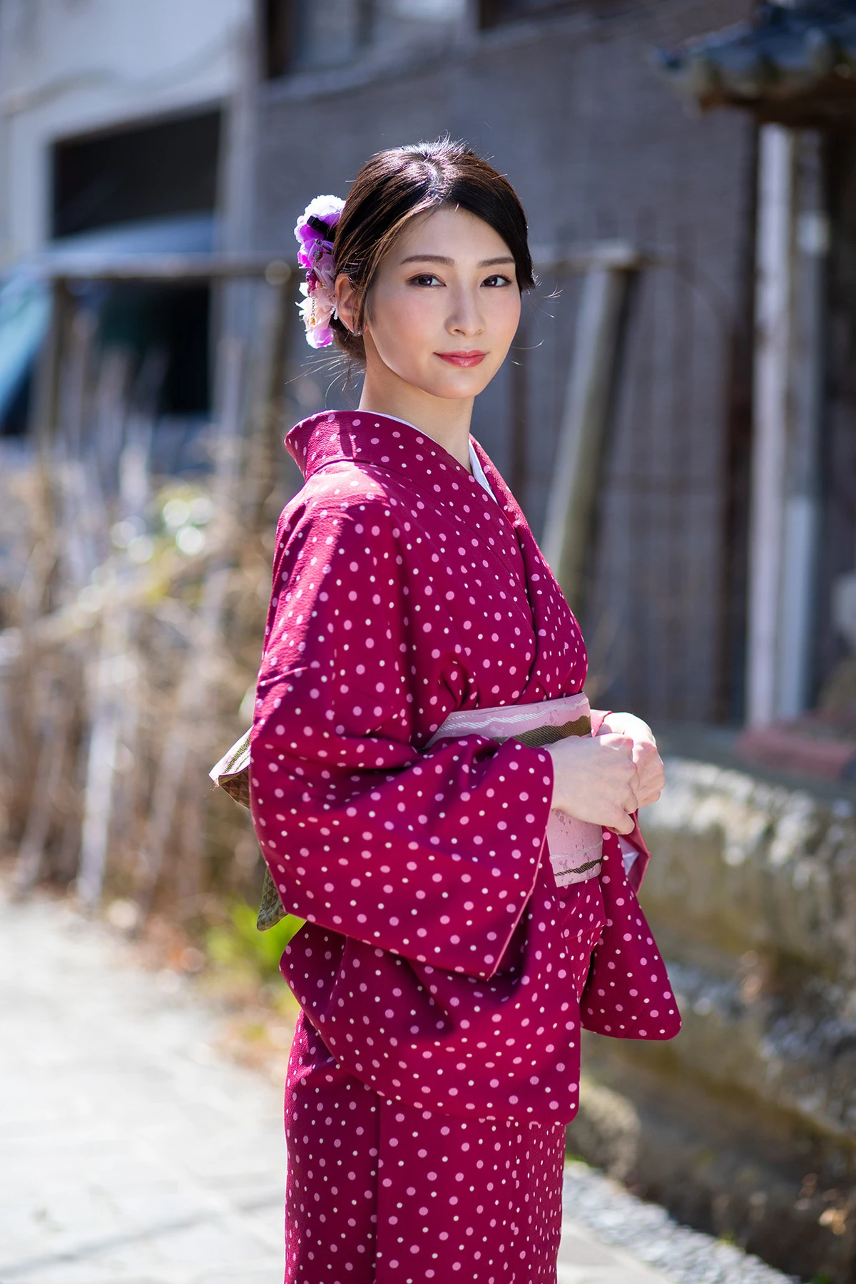Suzu Honjo 本庄鈴 – 週刊大衆NUDE：17 「甘い音」 - P2