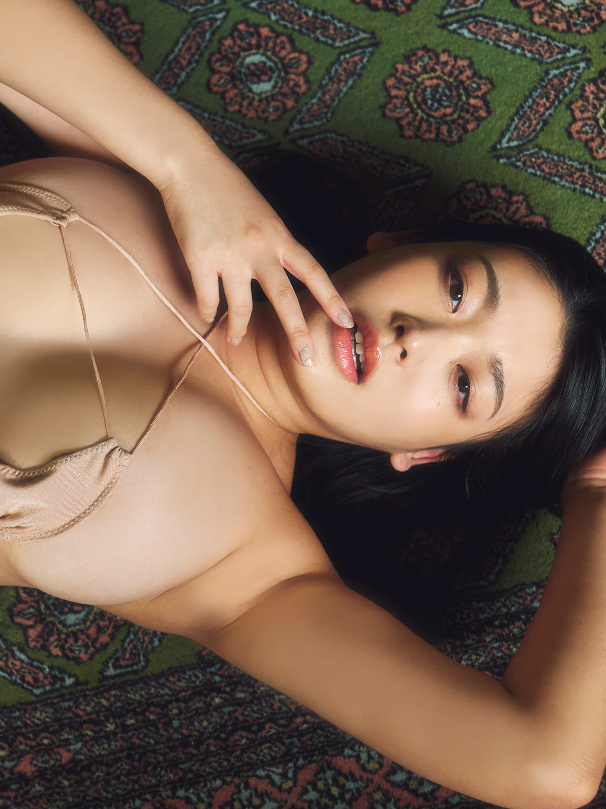 Kei Fubuki 風吹ケイ – COVER DX sabra net e-Book 「バズるカラダ」 - P34