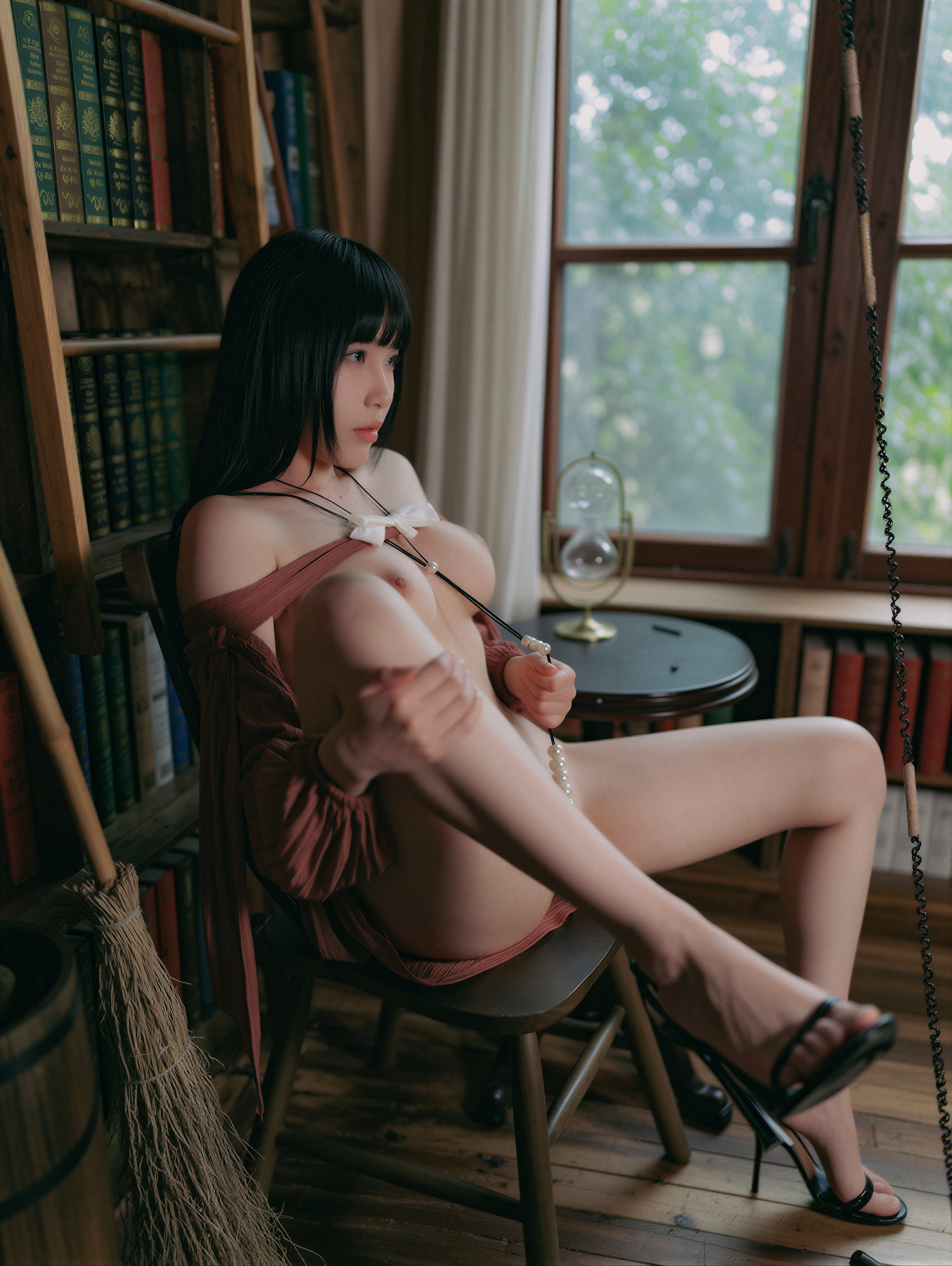 [Bimilstory] Min (민) – Vol.04 Beaded Panty Witch - P65