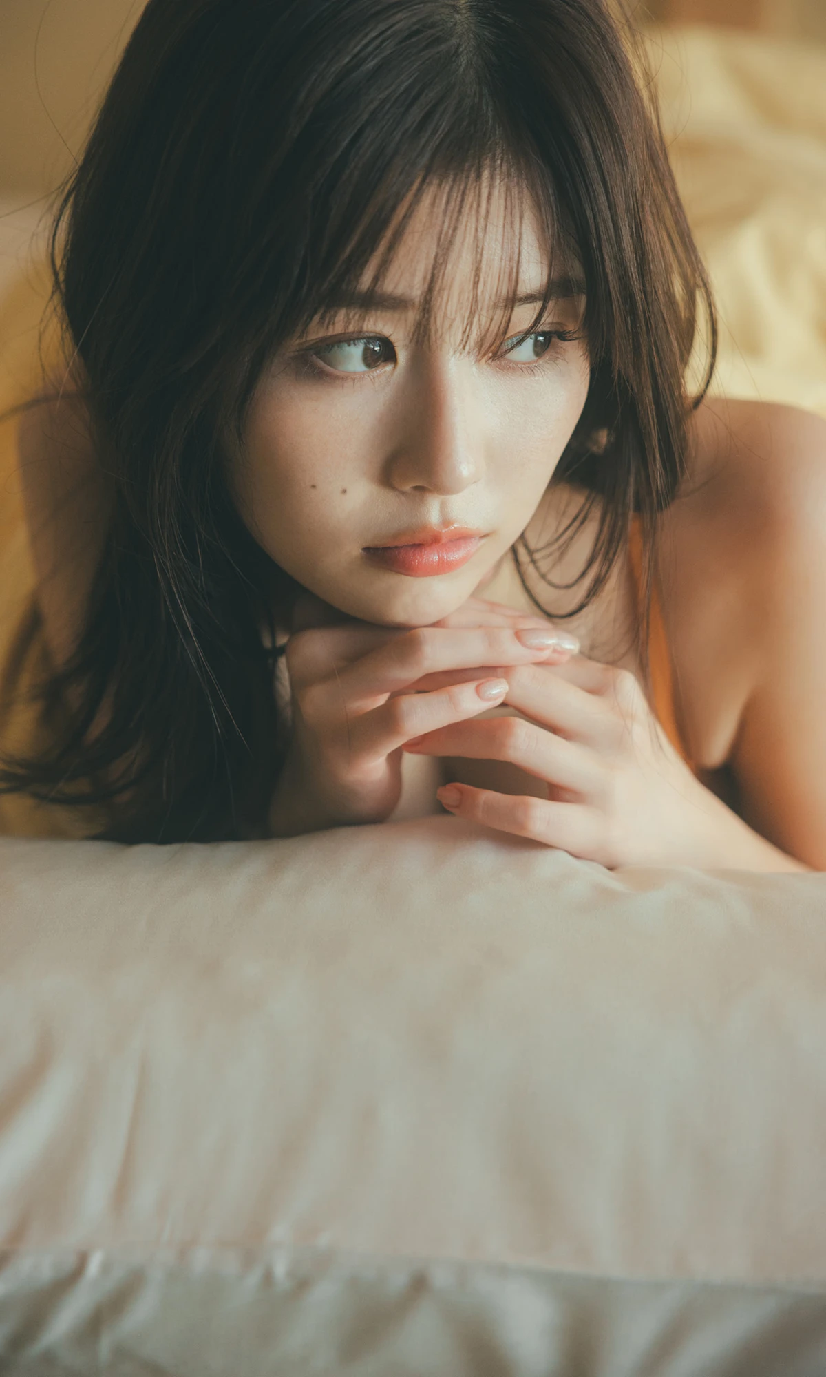 Yuzuha Saeki 冴木柚葉 – 週プレ Photo Book 「想いはあふれて。」 - P25