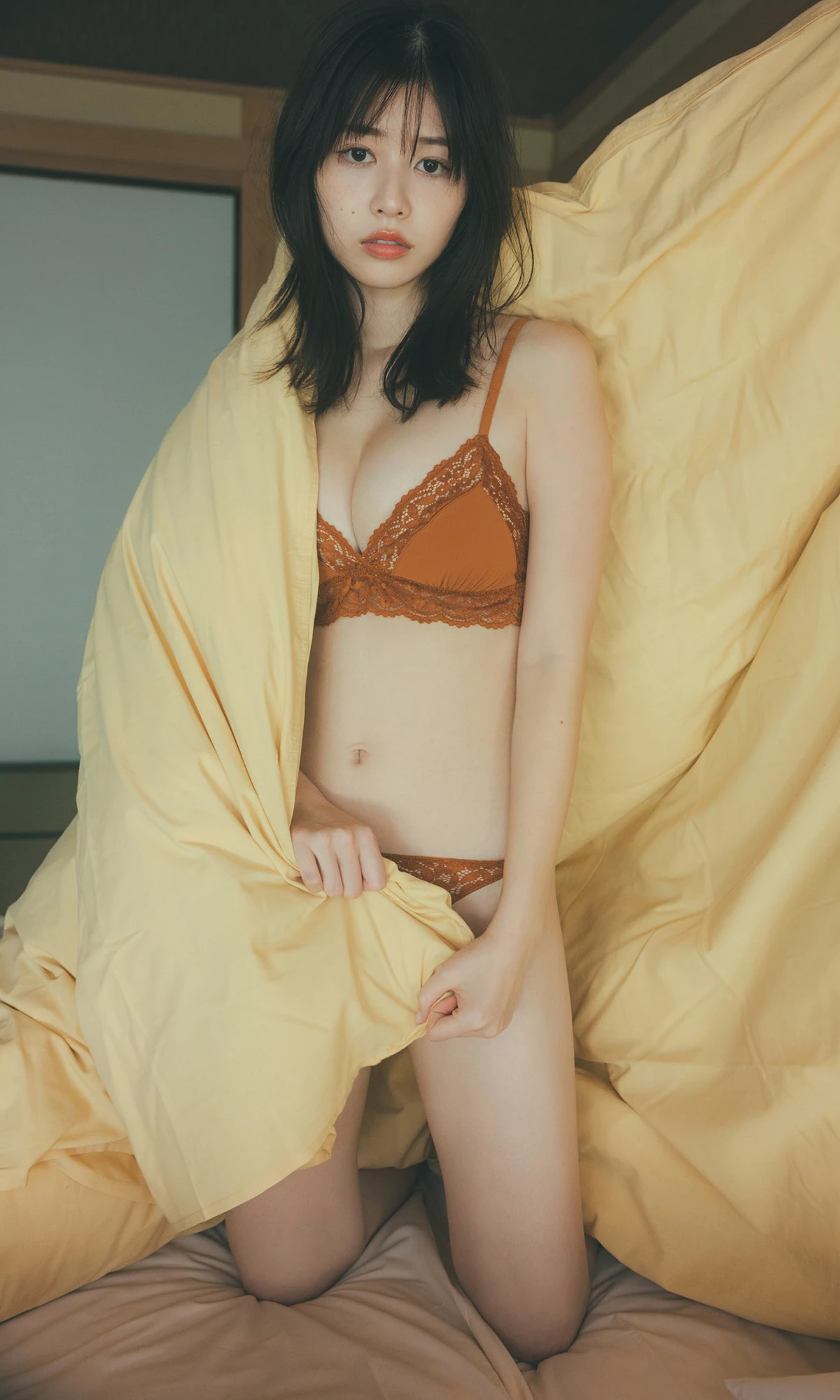 Yuzuha Saeki 冴木柚葉 – 週プレ Photo Book 「想いはあふれて。」 - P27