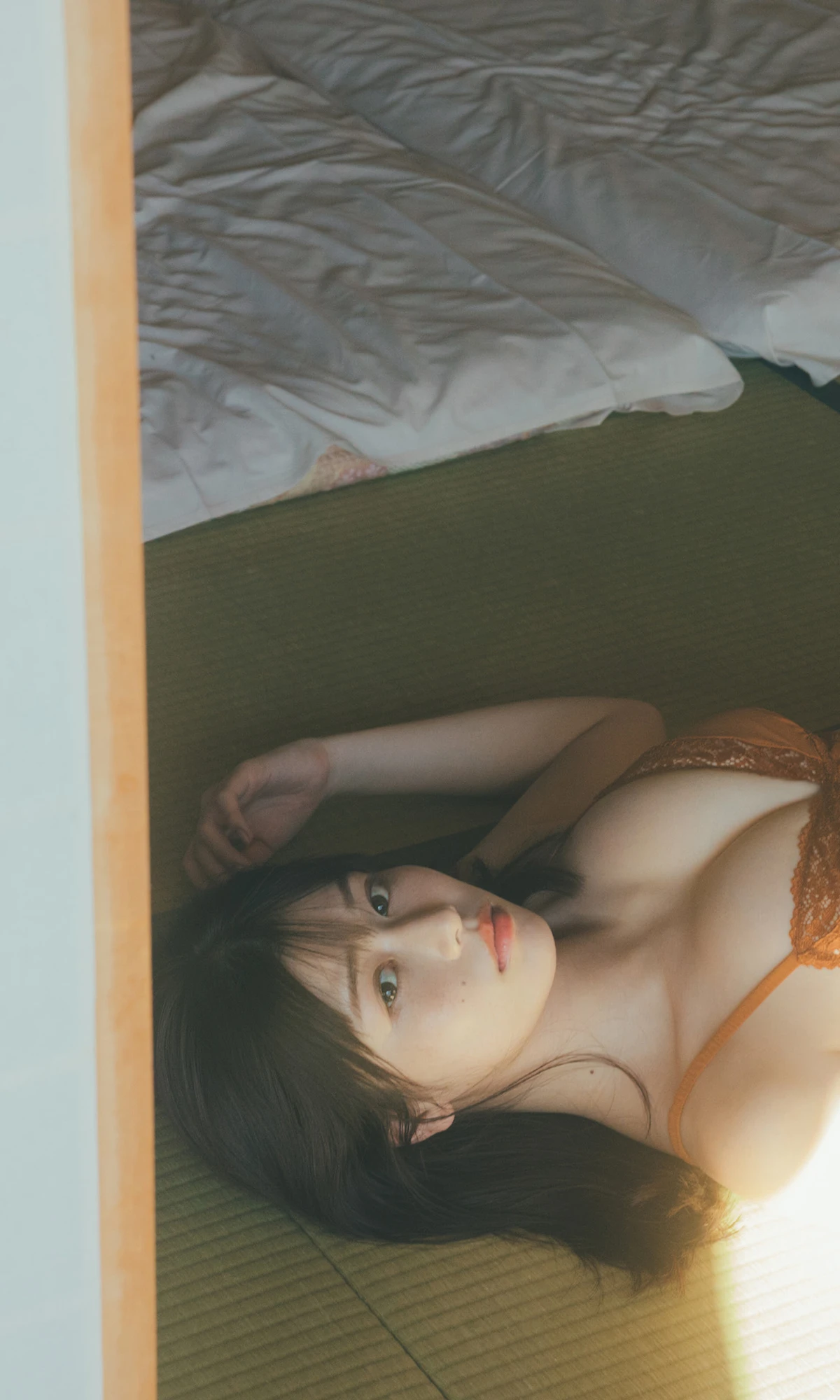 Yuzuha Saeki 冴木柚葉 – 週プレ Photo Book 「想いはあふれて。」 - P29
