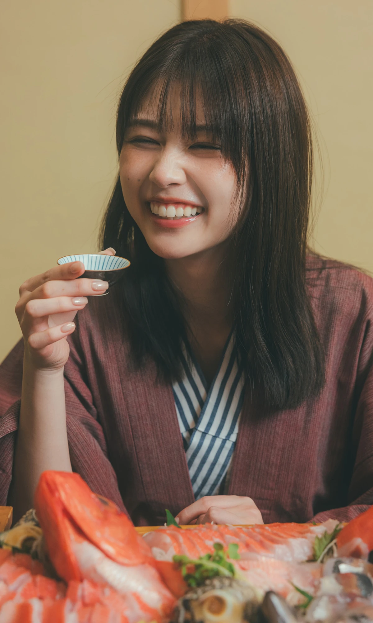 Yuzuha Saeki 冴木柚葉 – 週プレ Photo Book 「想いはあふれて。」 - P54