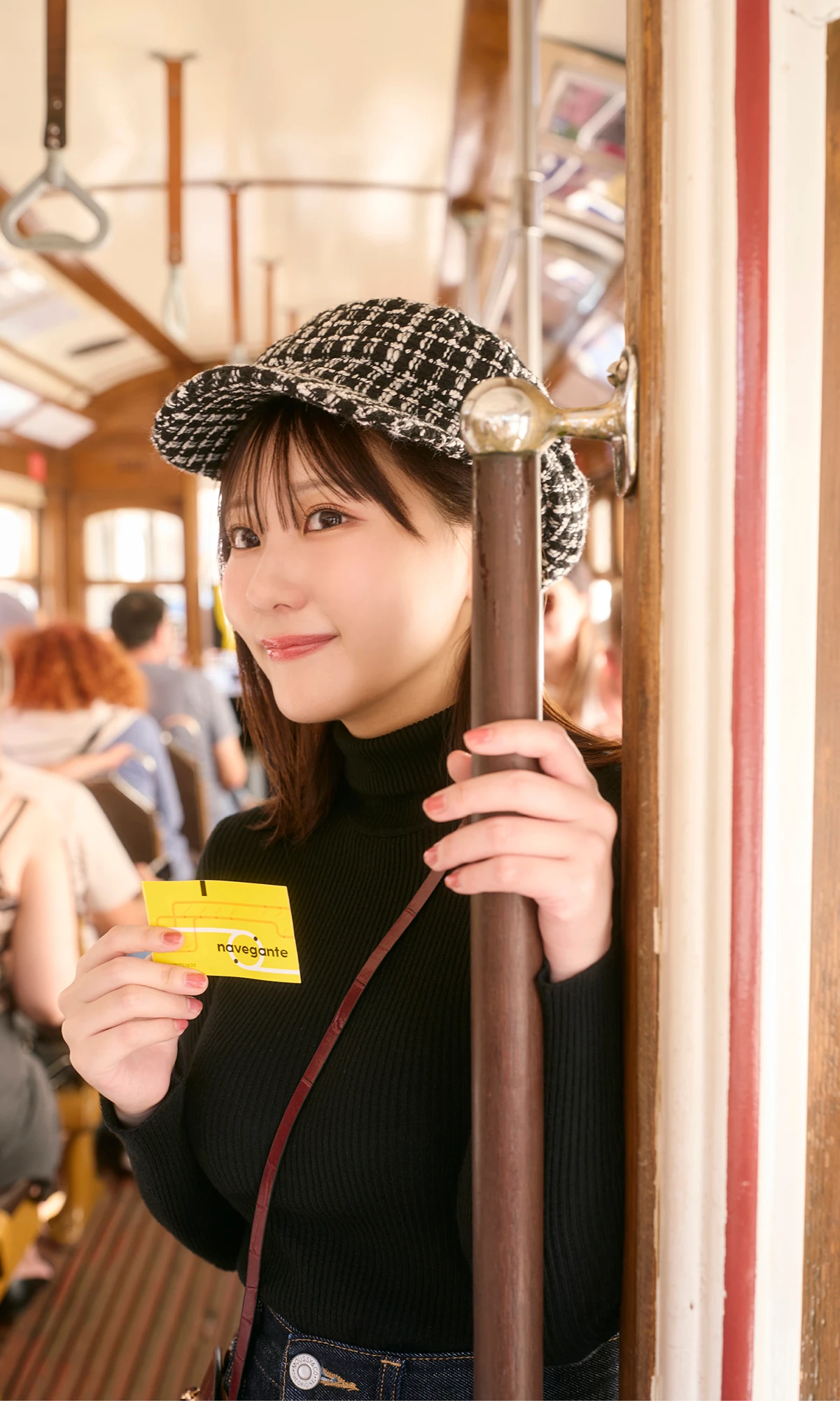 Miku Tanaka 田中美久 – 写真集 「もっと、ぜんぶ、ほんと」 - P10