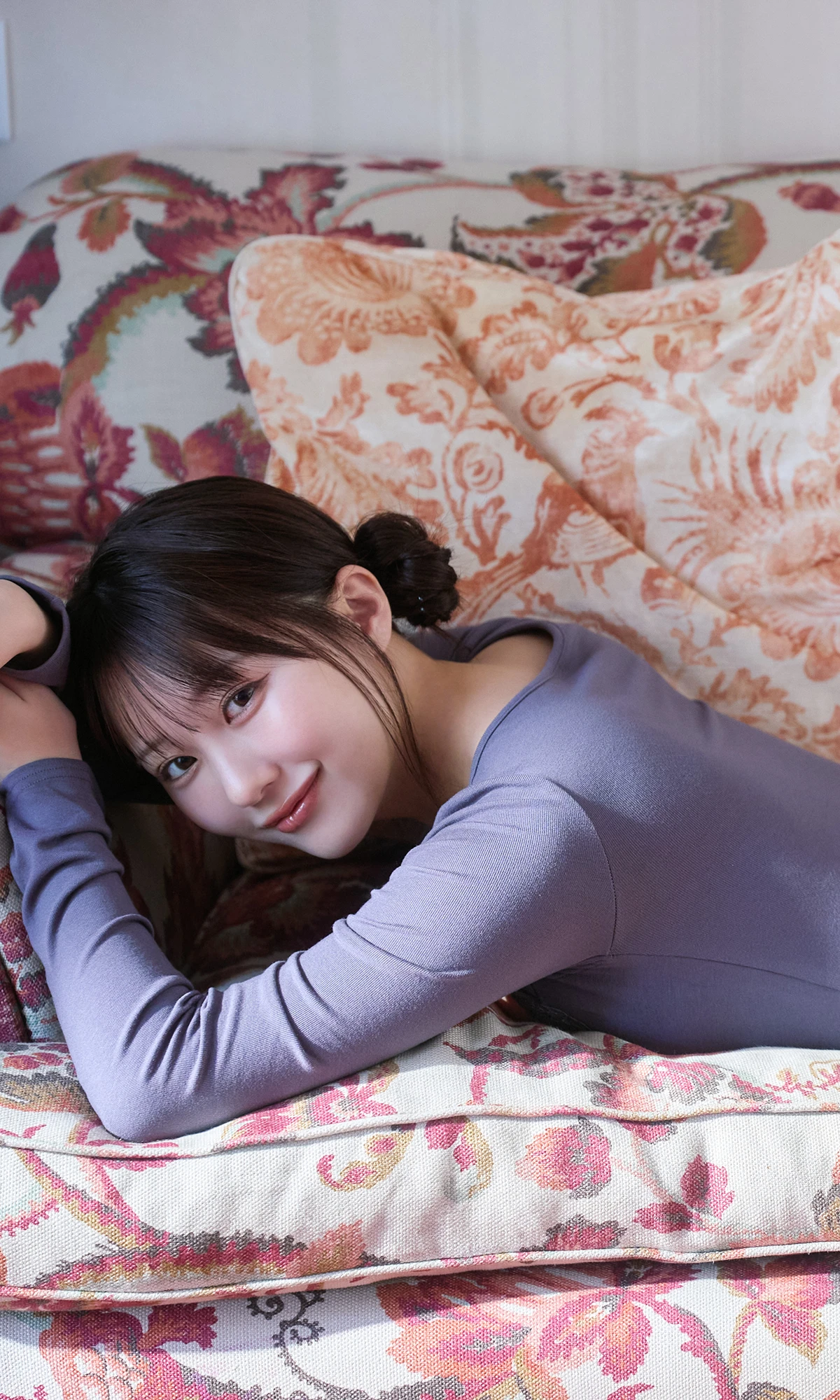 Miku Tanaka 田中美久 – 写真集 「もっと、ぜんぶ、ほんと」 - P64