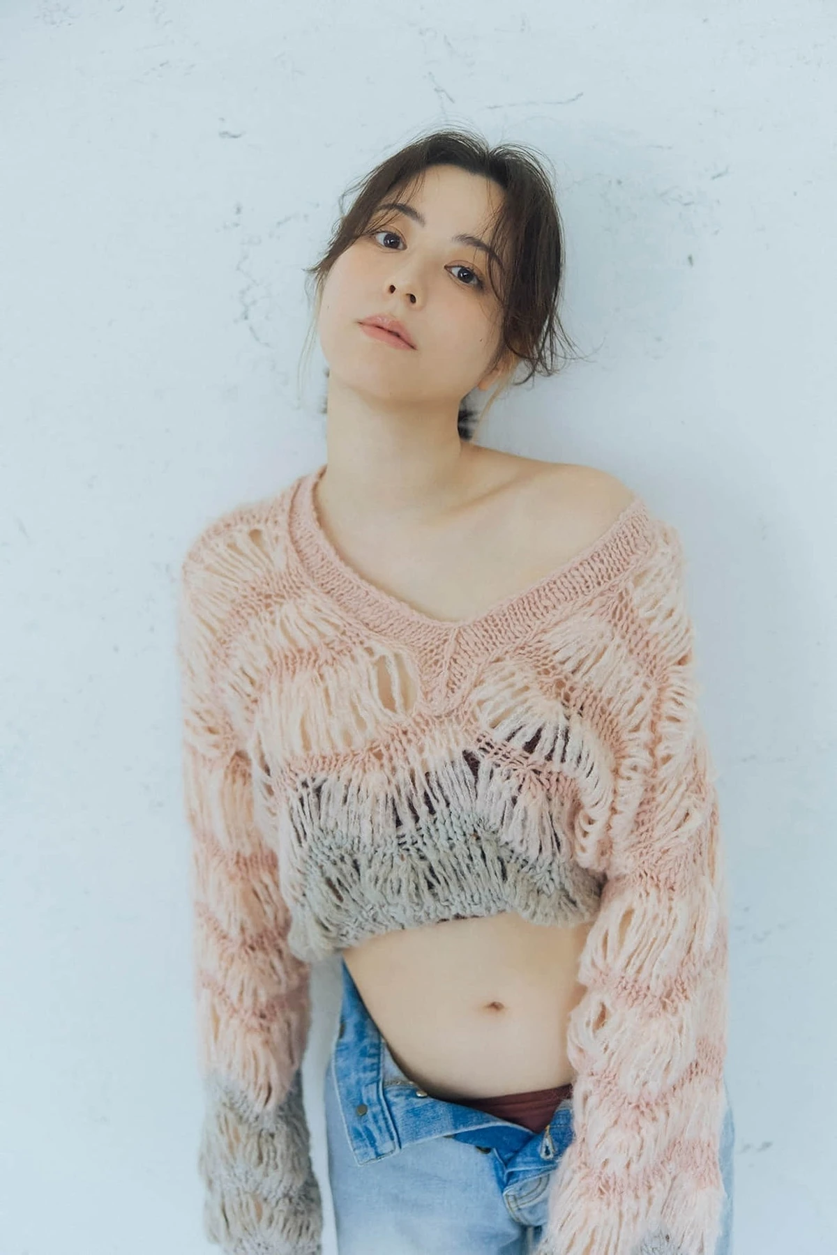 Yumi Sugimoto 杉本有美 – FLASHデジタル写真集 「そっと、溶けていく」 - P24