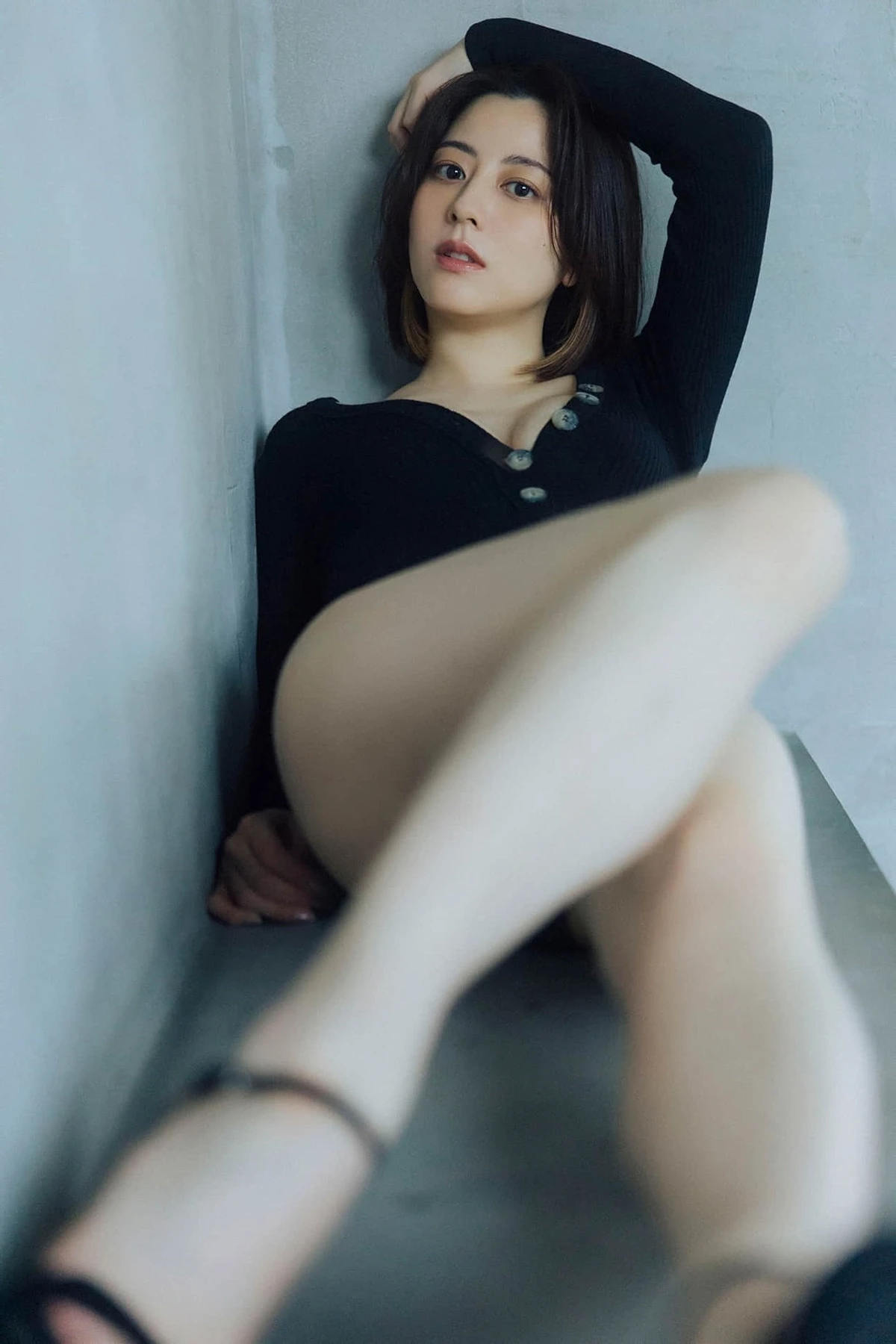 Yumi Sugimoto 杉本有美 – FLASHデジタル写真集 「そっと、溶けていく」 - P75